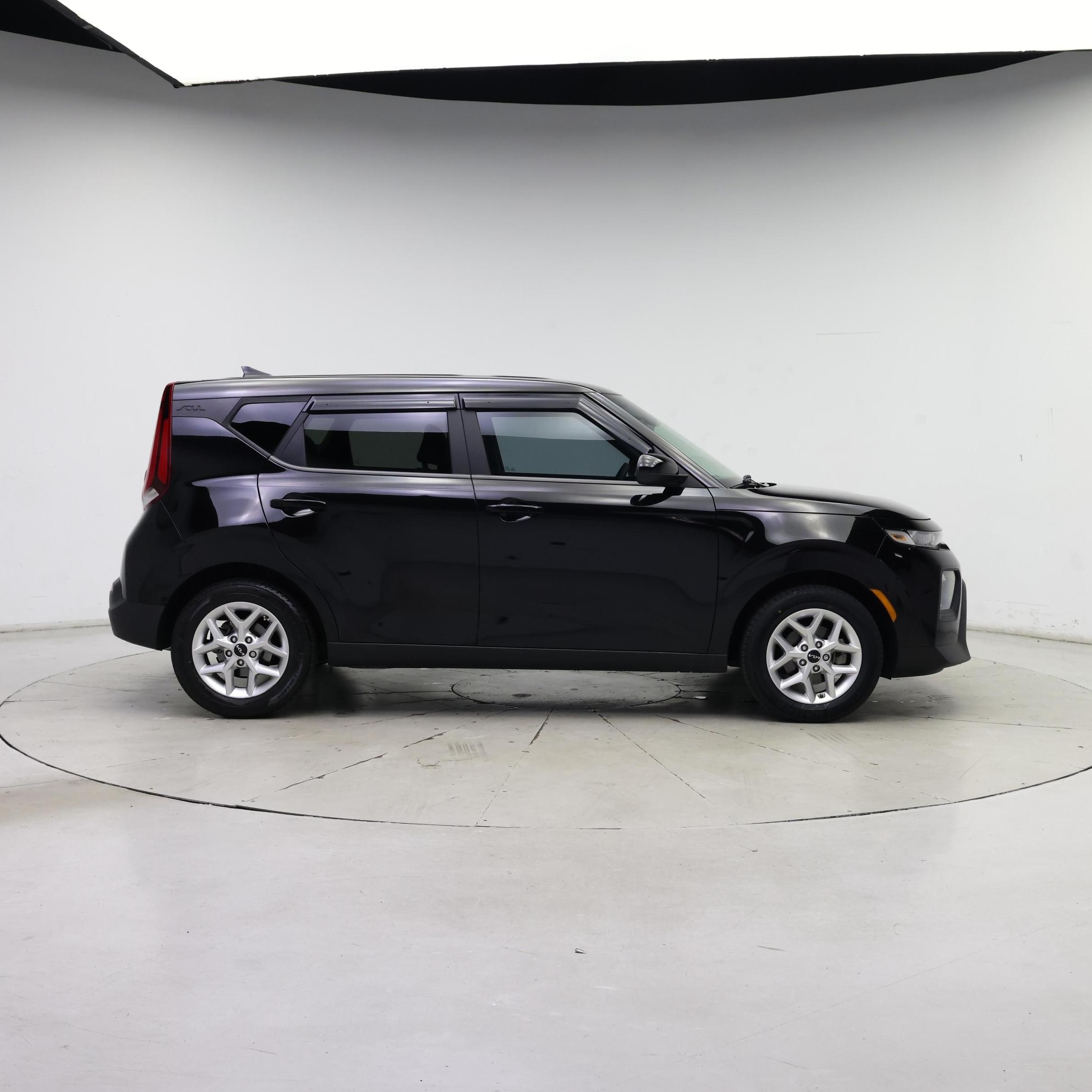 Thumbnail: 2022 Kia Soul - 7