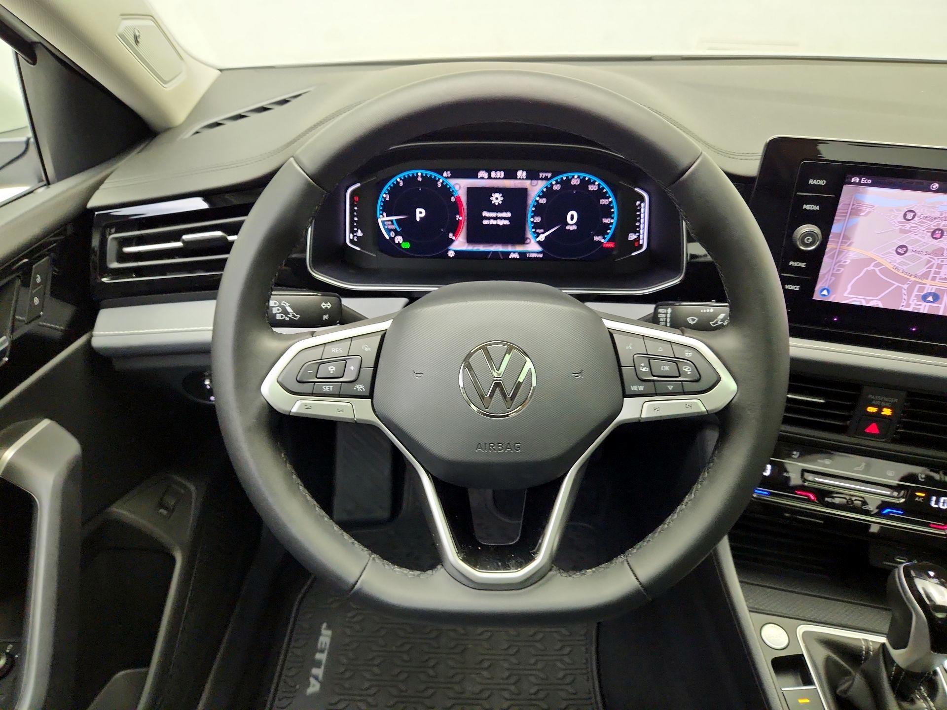 Thumbnail: 2025 Volkswagen Jetta - 10
