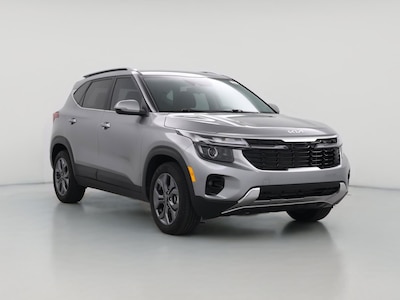 Silver 2024 Kia Seltos S