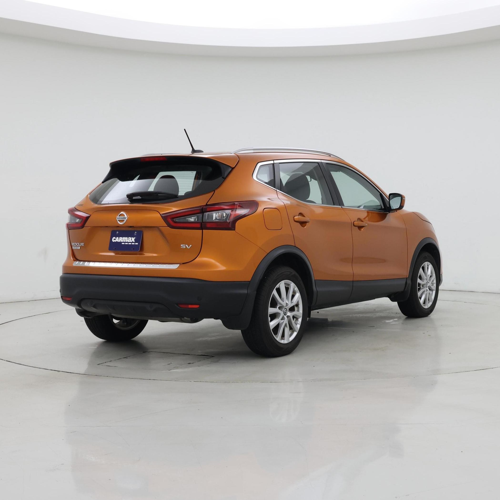 Thumbnail: 2022 Nissan Rogue Sport - 8