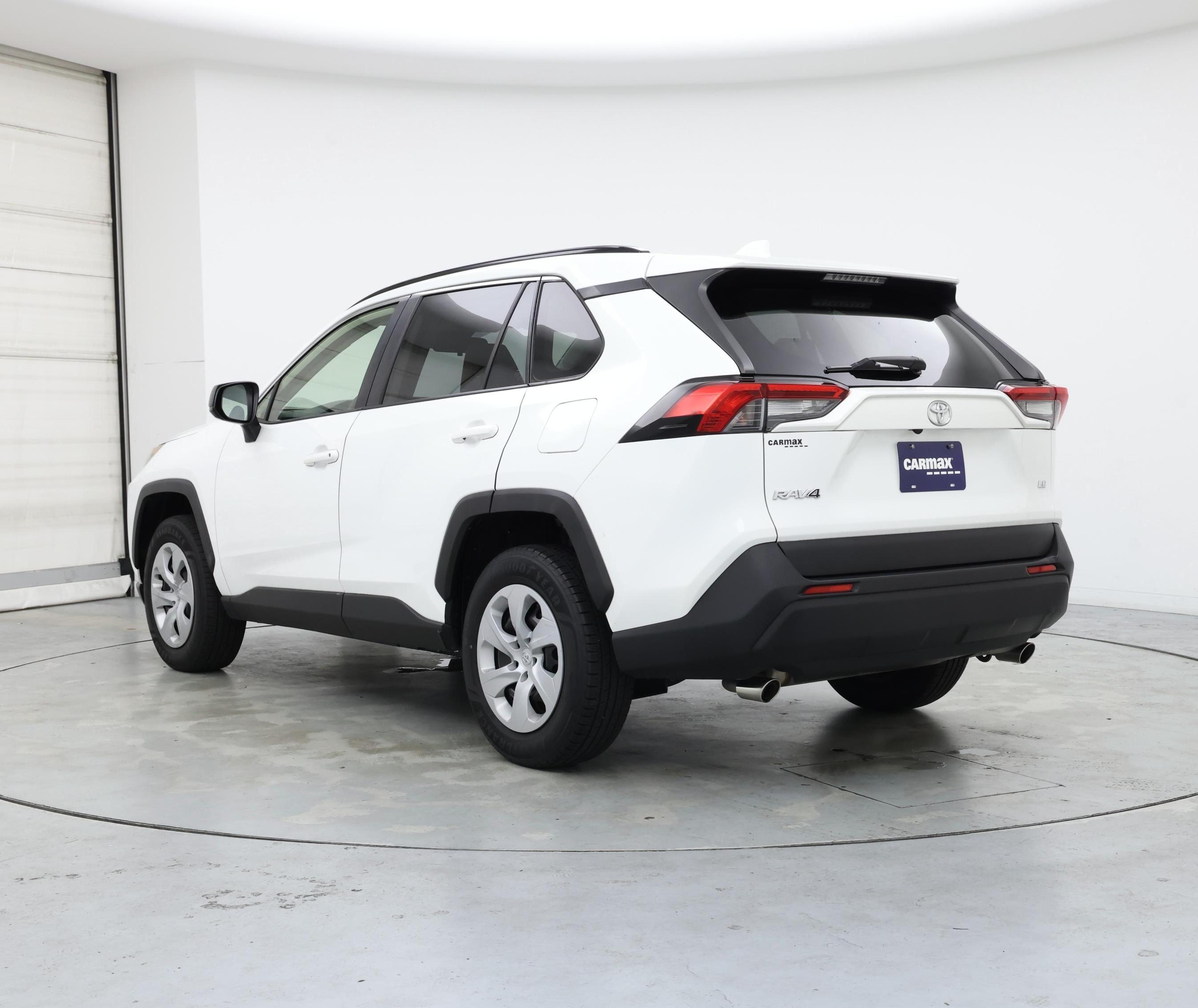 Thumbnail: 2019 Toyota RAV4 - 2