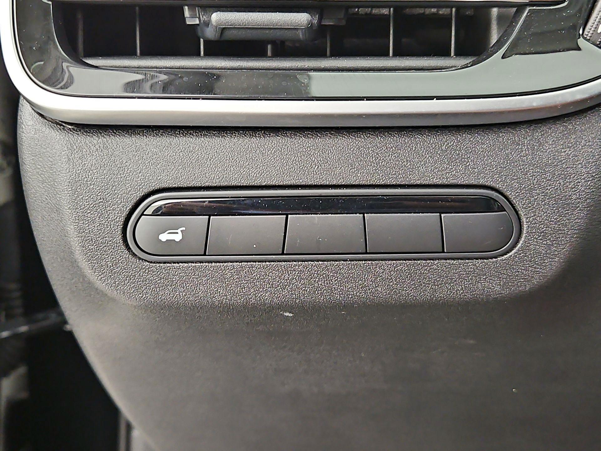 Thumbnail: 2025 INFINITI QX60 - 13