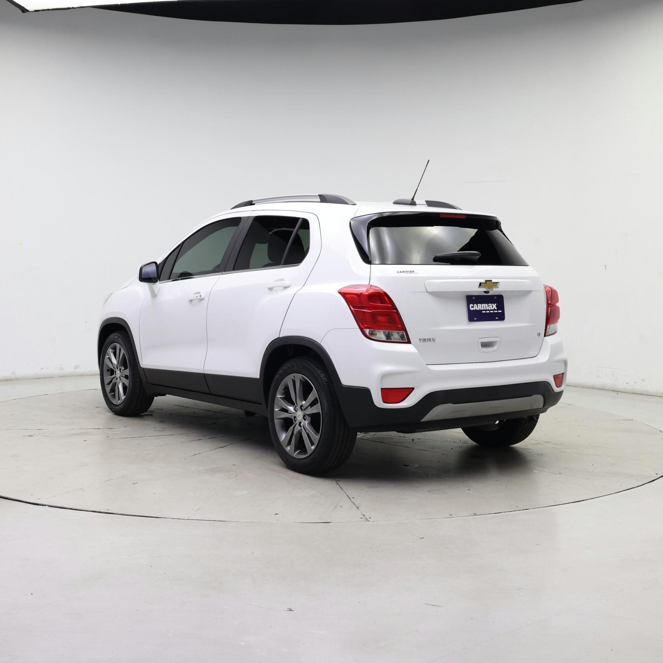 Thumbnail: 2020 Chevrolet Trax - 2