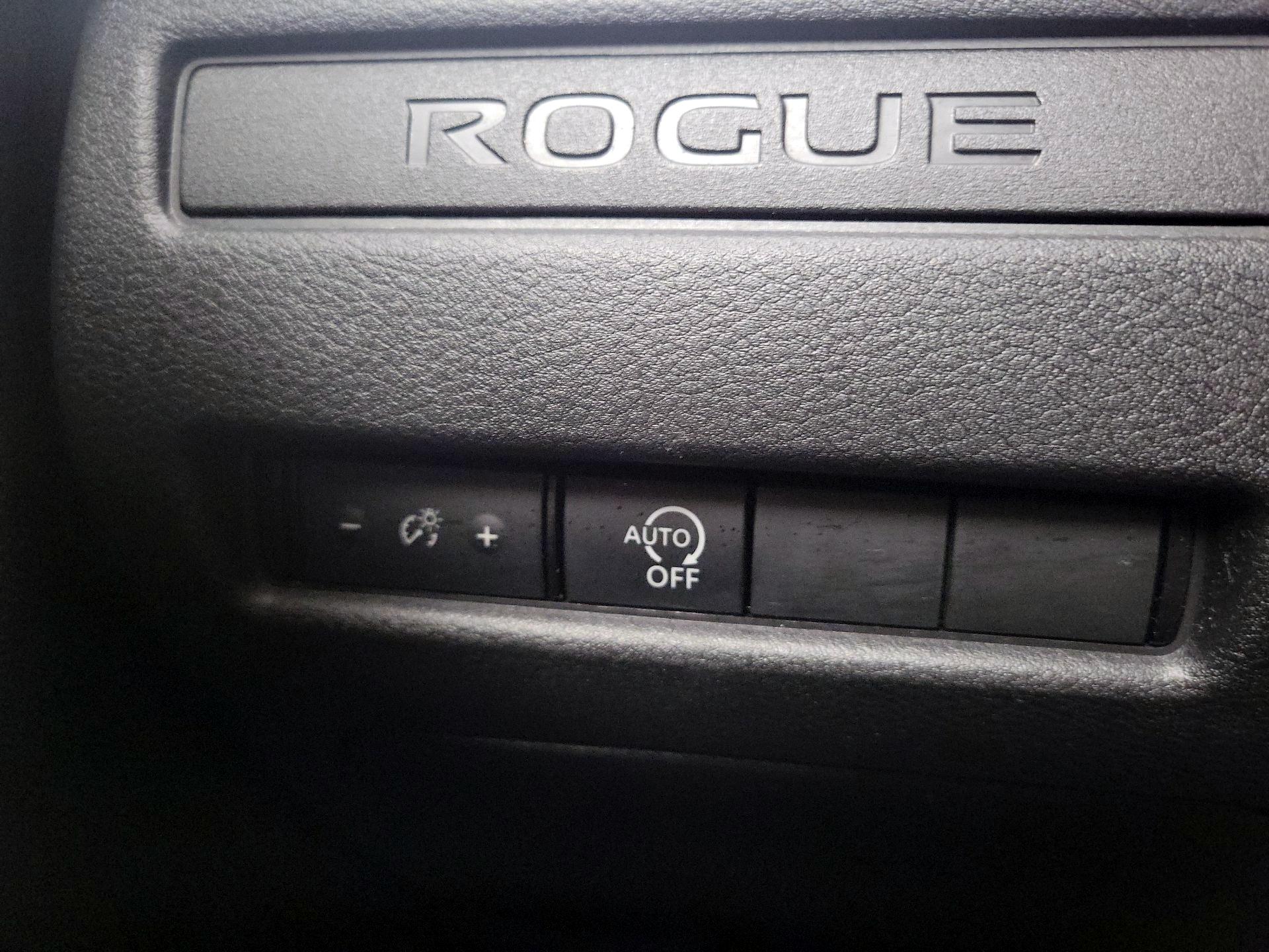 Thumbnail: 2023 Nissan Rogue - 13