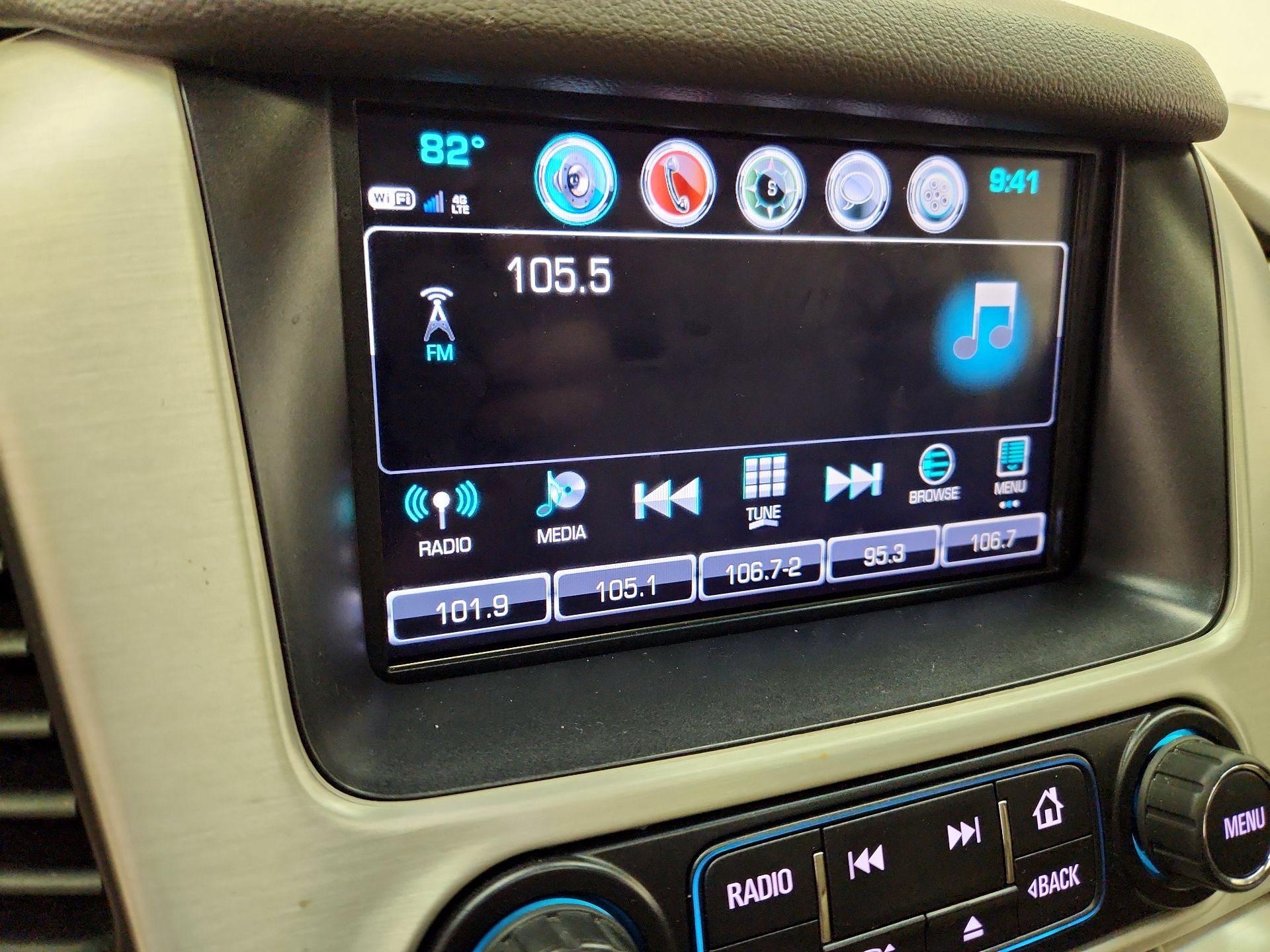 Thumbnail: 2019 GMC Yukon XL - 16