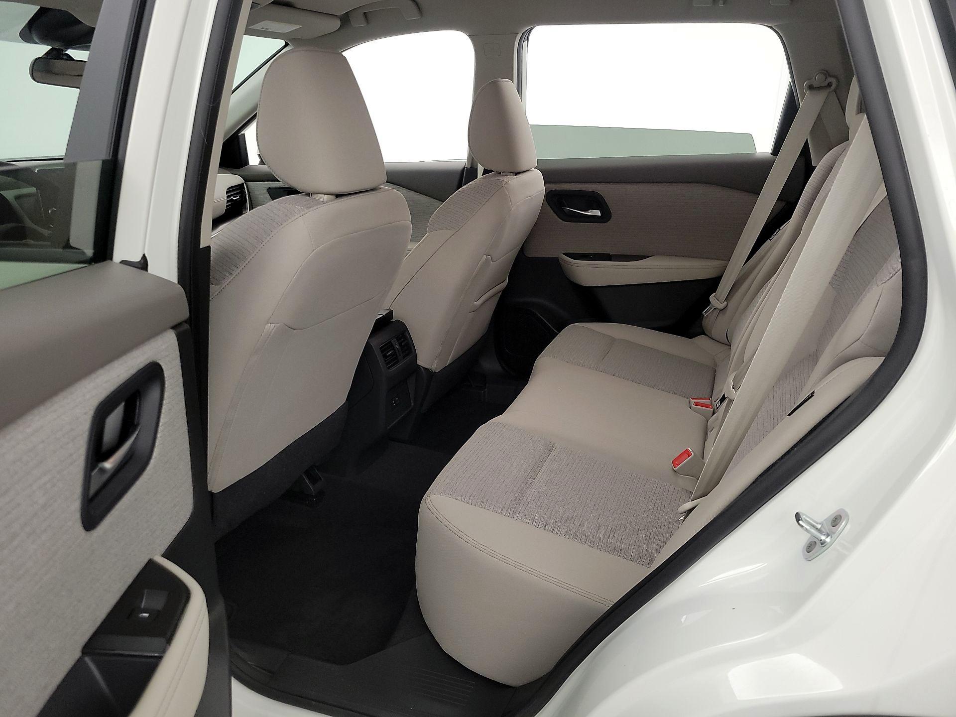 Thumbnail: 2023 Nissan Rogue - 19
