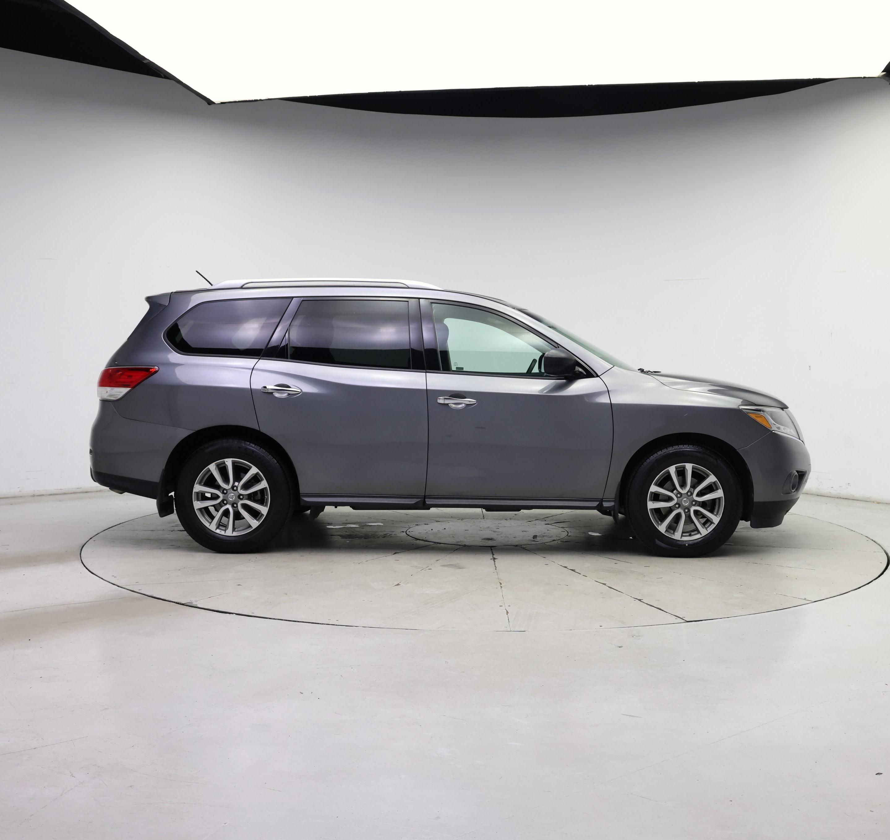 Thumbnail: 2016 Nissan Pathfinder - 7