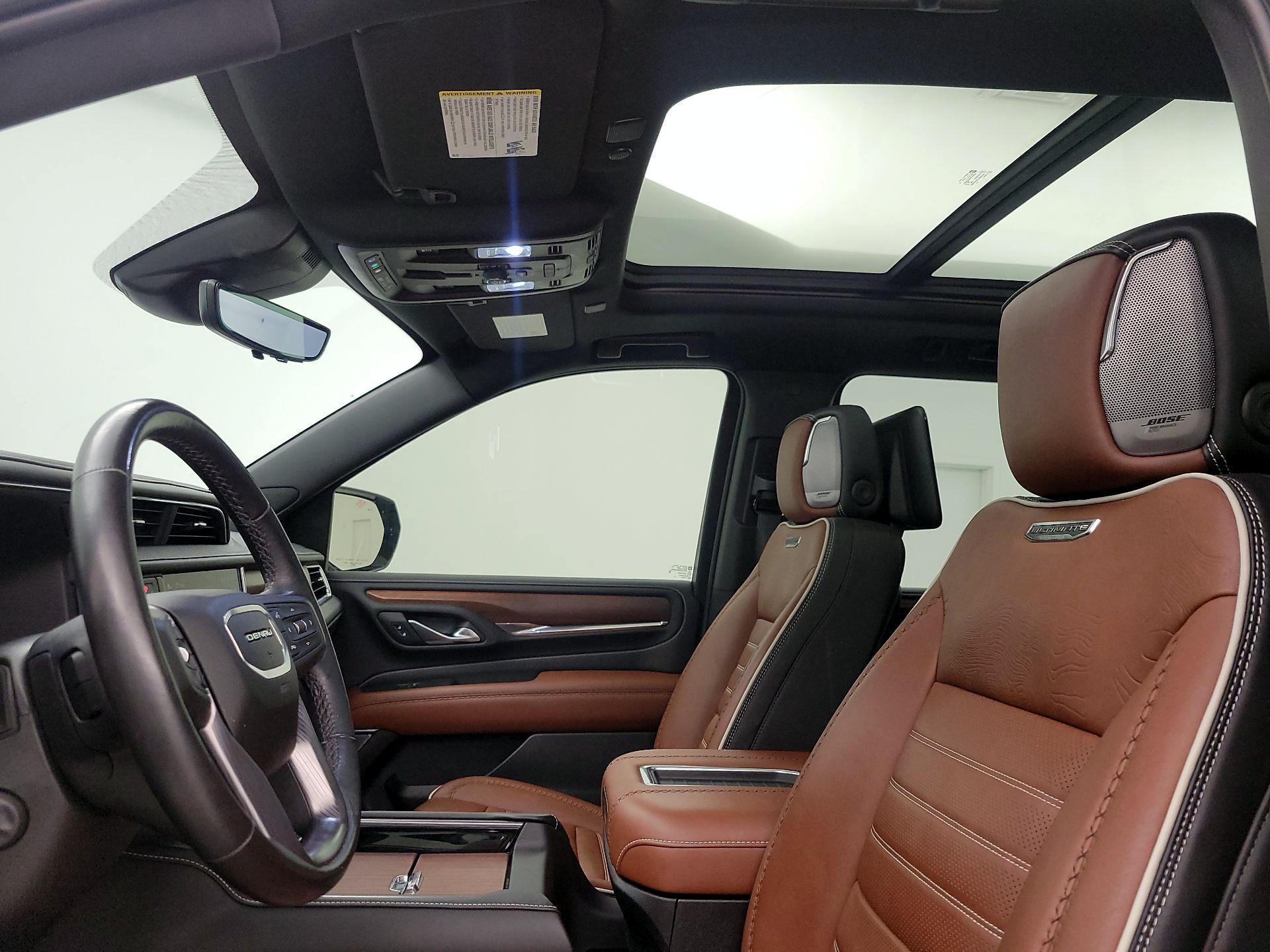 Thumbnail: 2023 GMC Yukon XL - 19