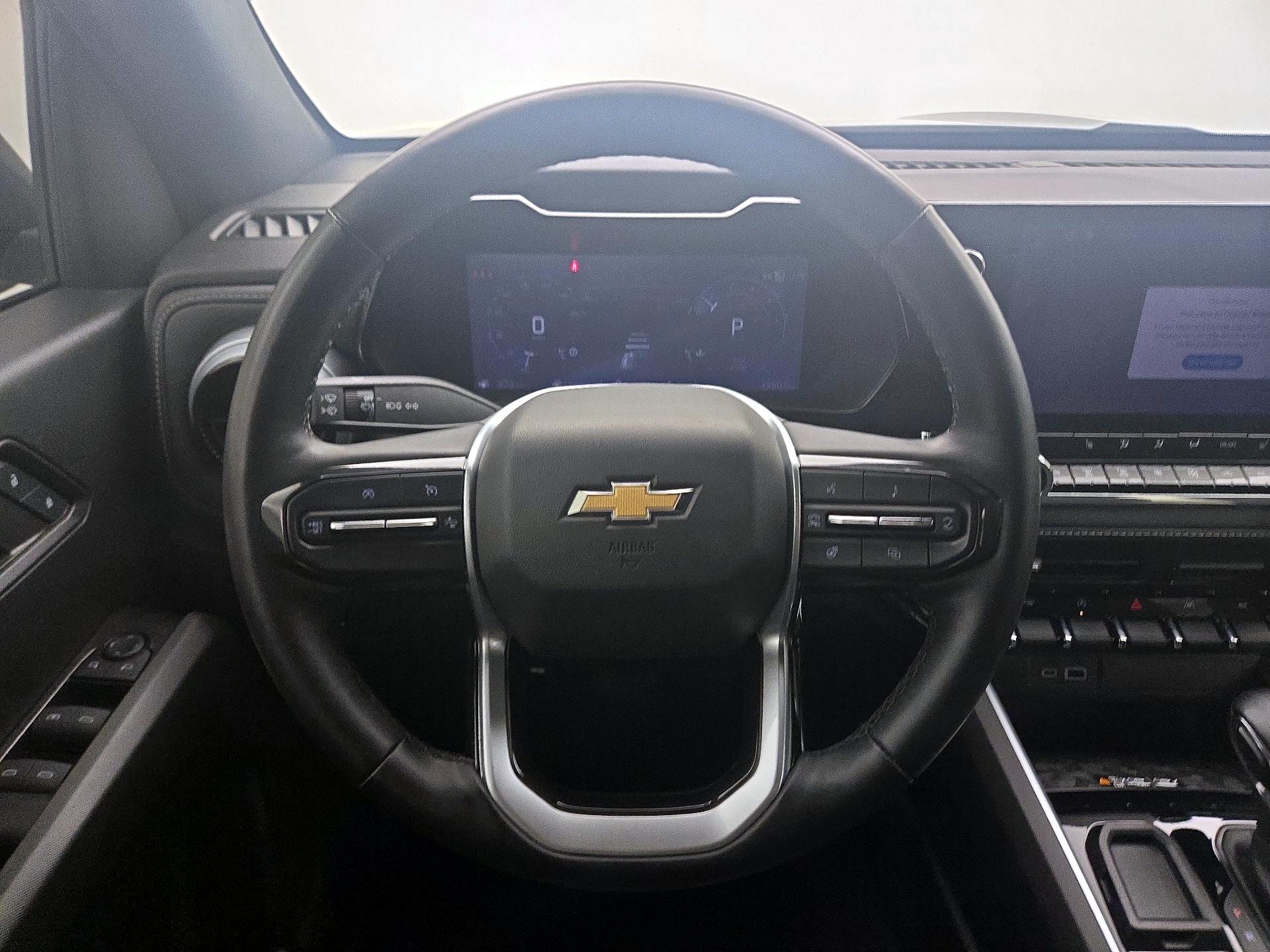 Thumbnail: 2024 Chevrolet Colorado - 10