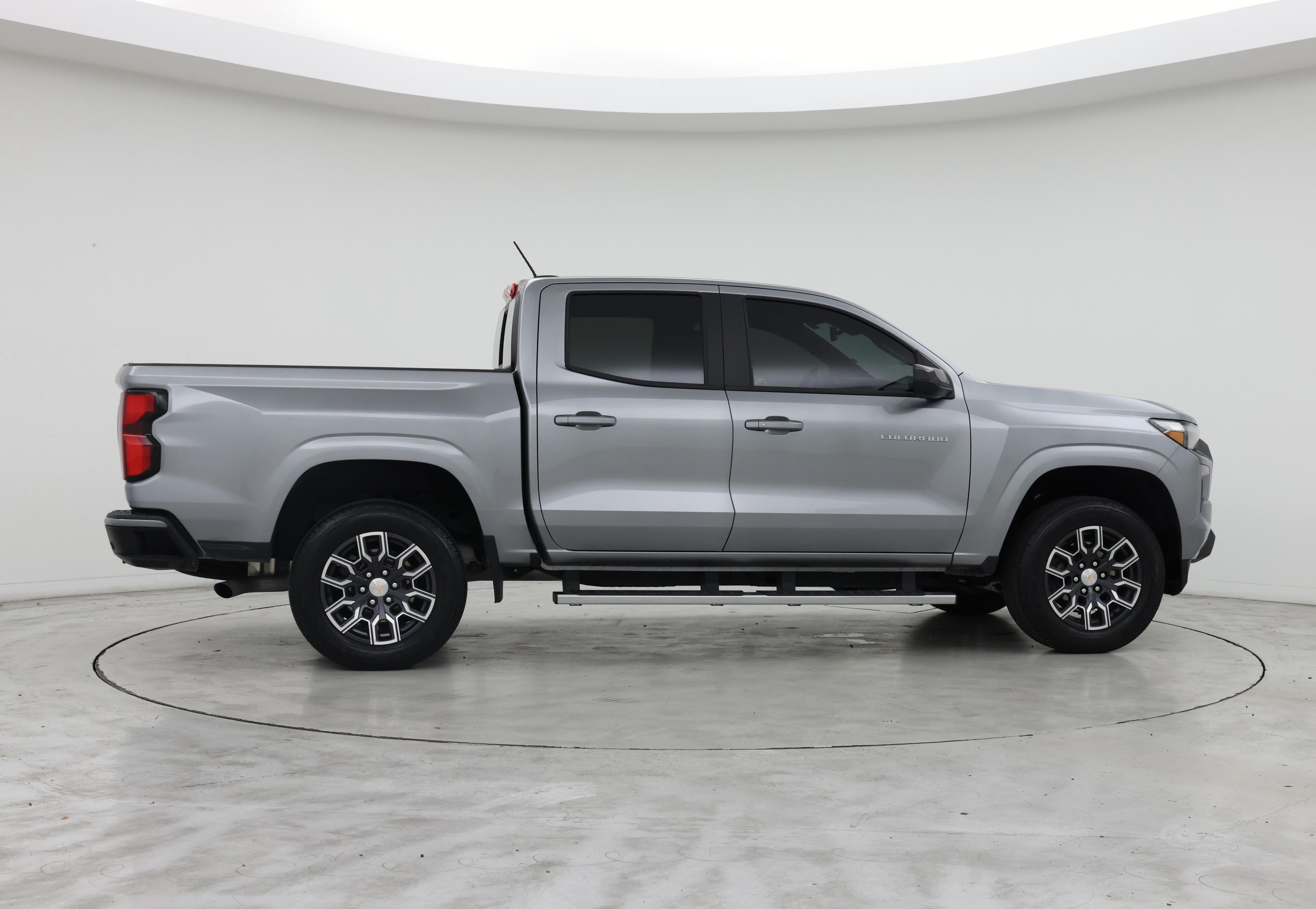 Thumbnail: 2024 Chevrolet Colorado - 7