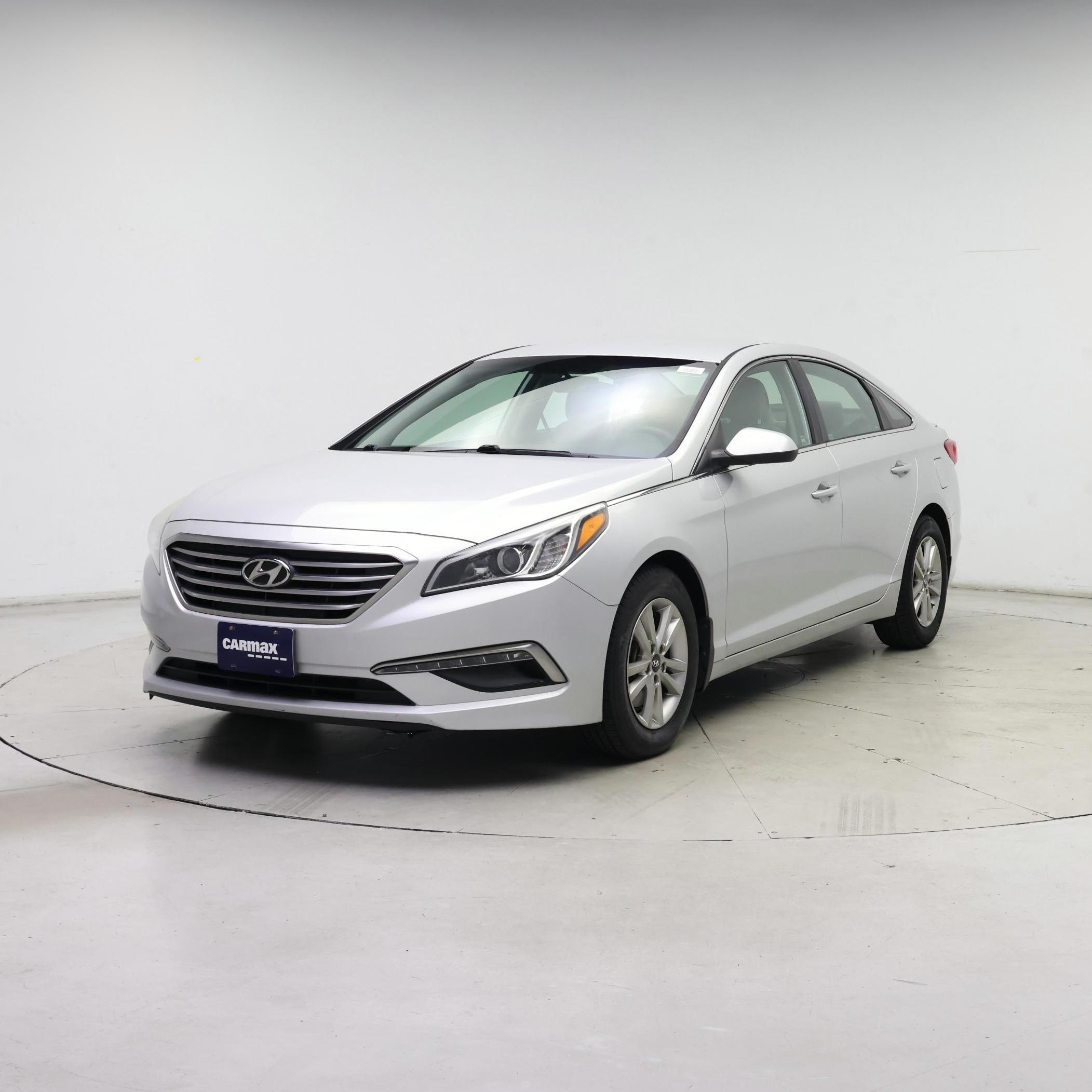 Thumbnail: 2015 Hyundai Sonata - 4