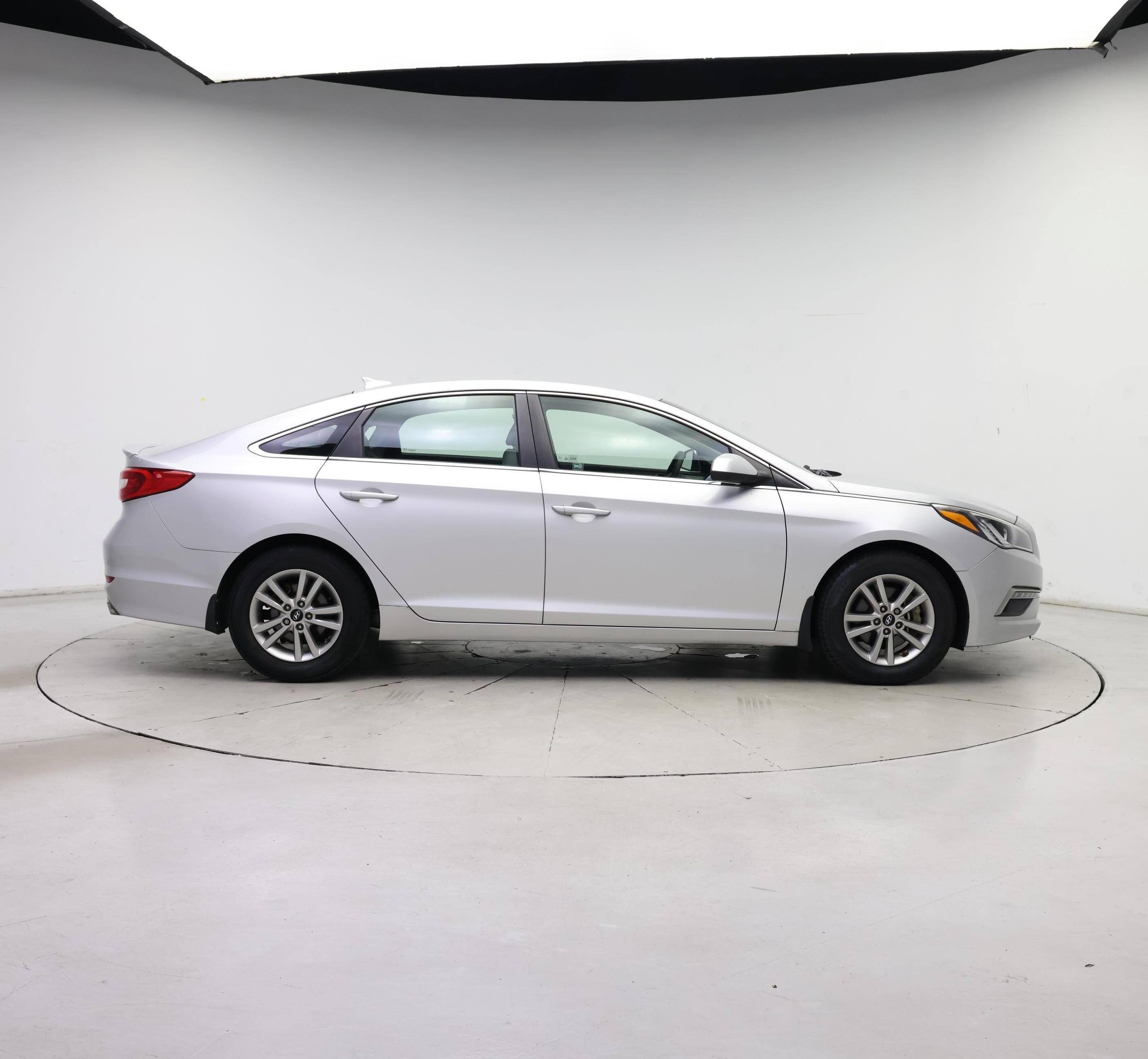 Thumbnail: 2015 Hyundai Sonata - 7