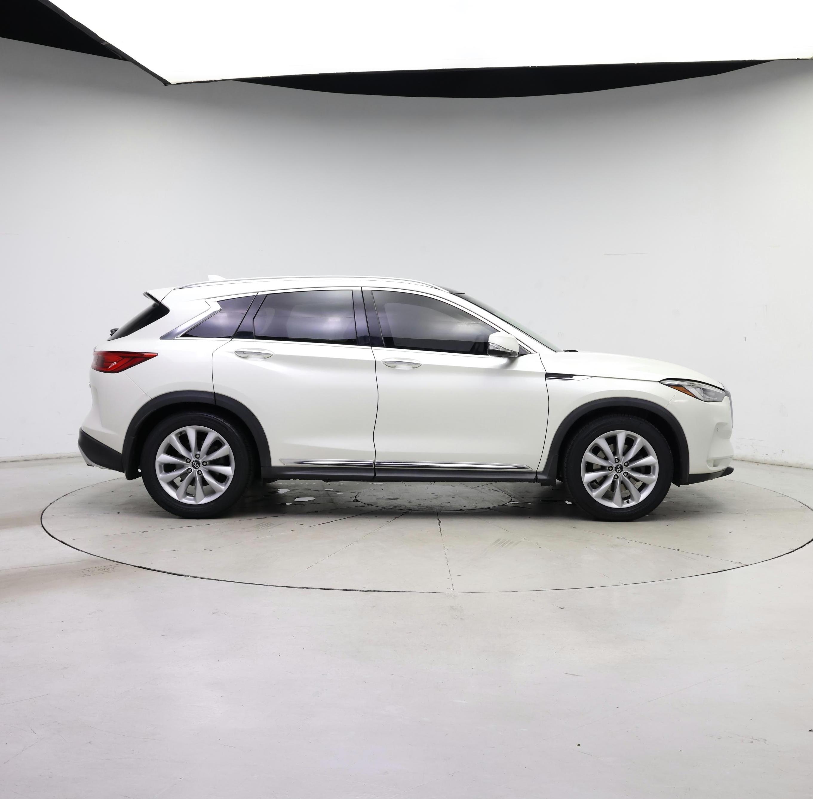 Thumbnail: 2019 INFINITI QX50 - 7