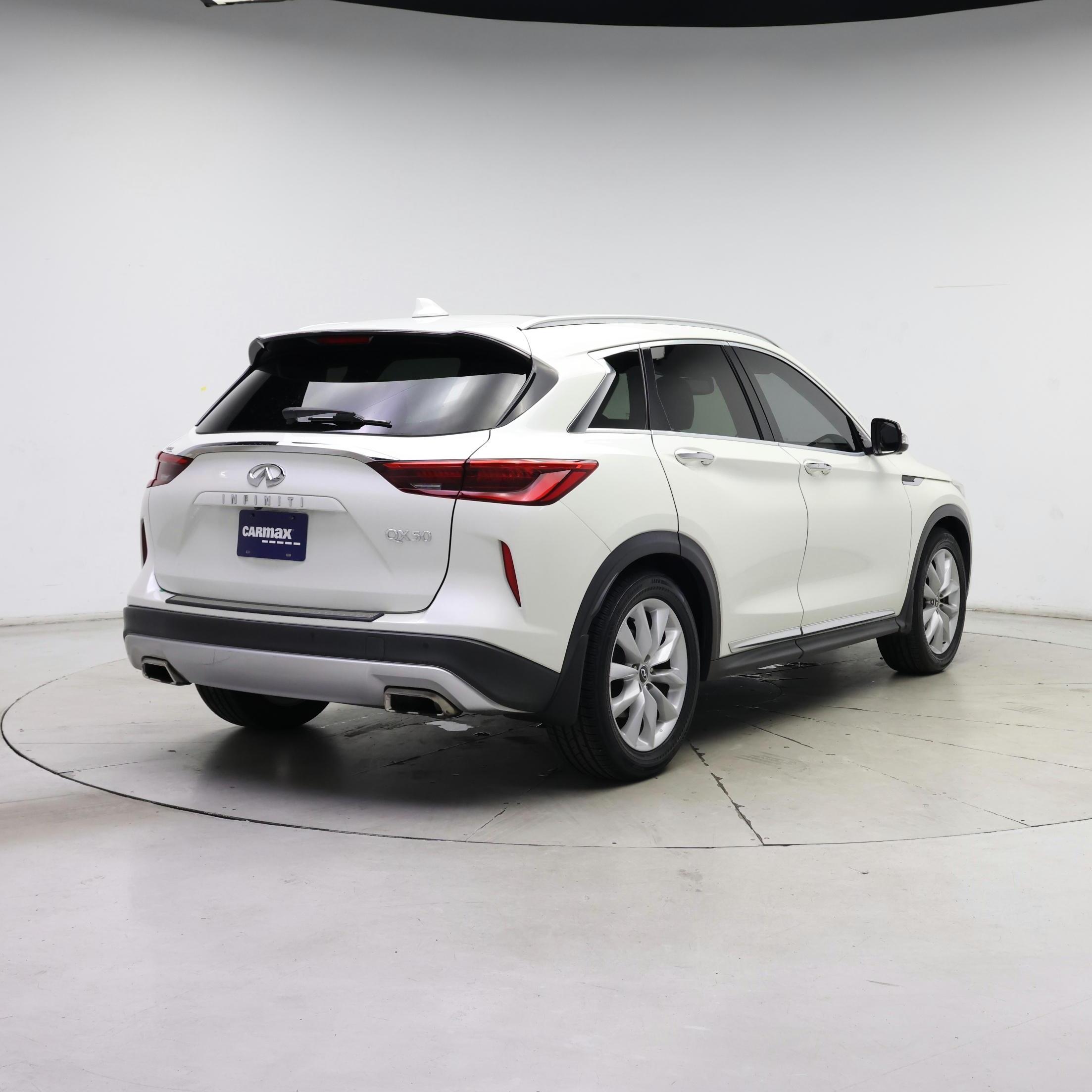 Thumbnail: 2019 INFINITI QX50 - 8