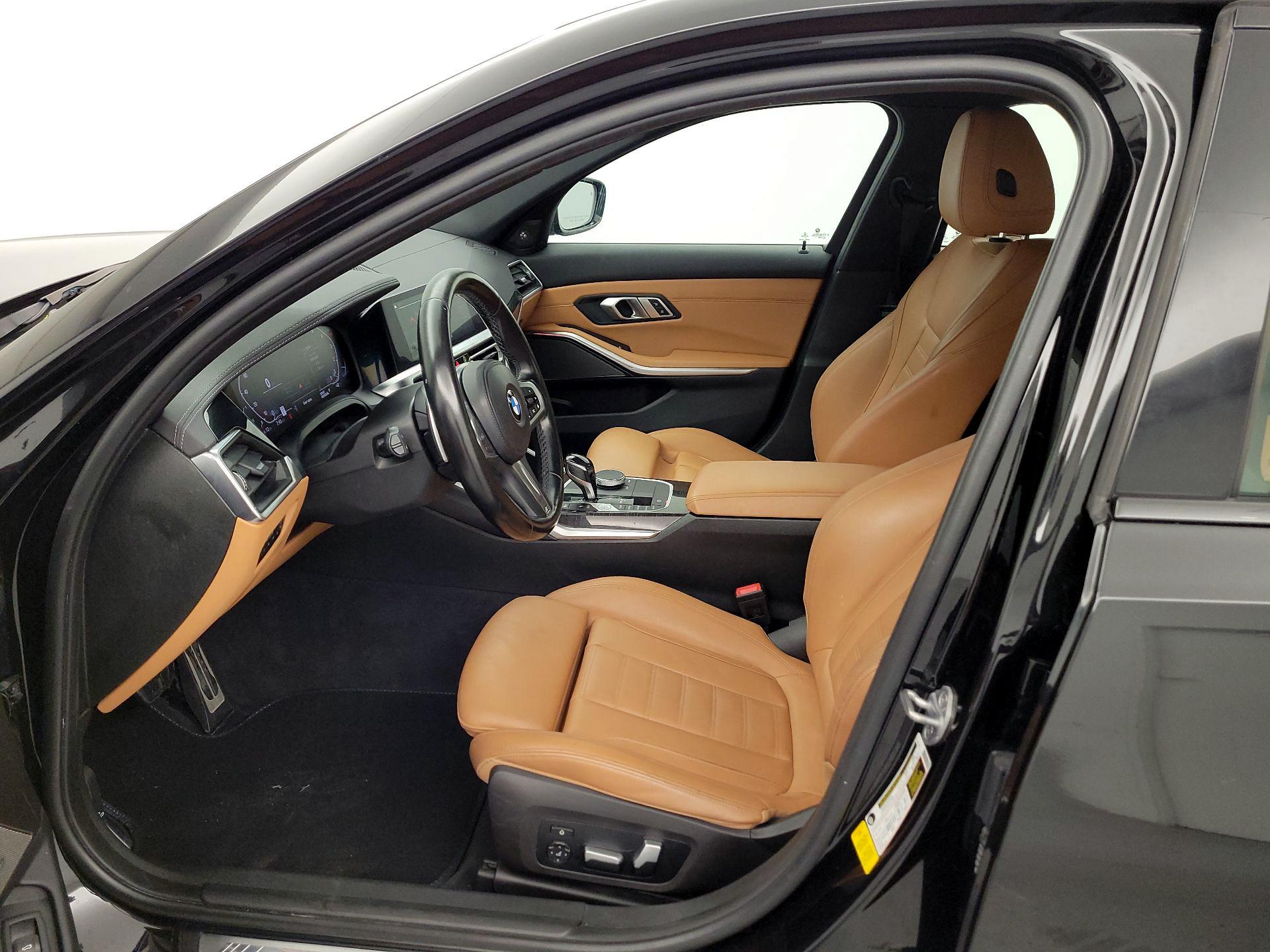 Thumbnail: 2021 BMW 3 Series - 11