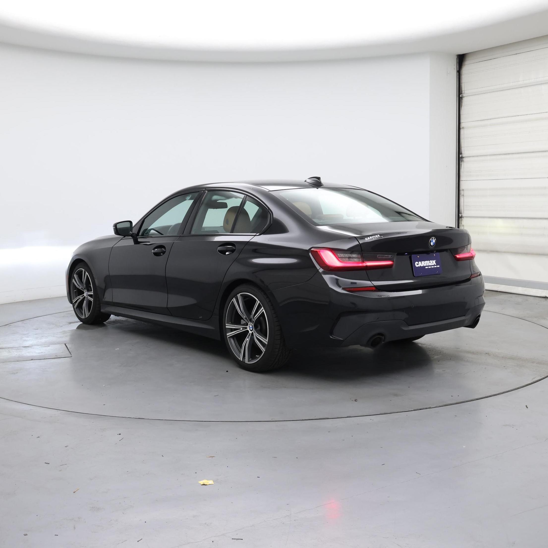 Thumbnail: 2021 BMW 3 Series - 2