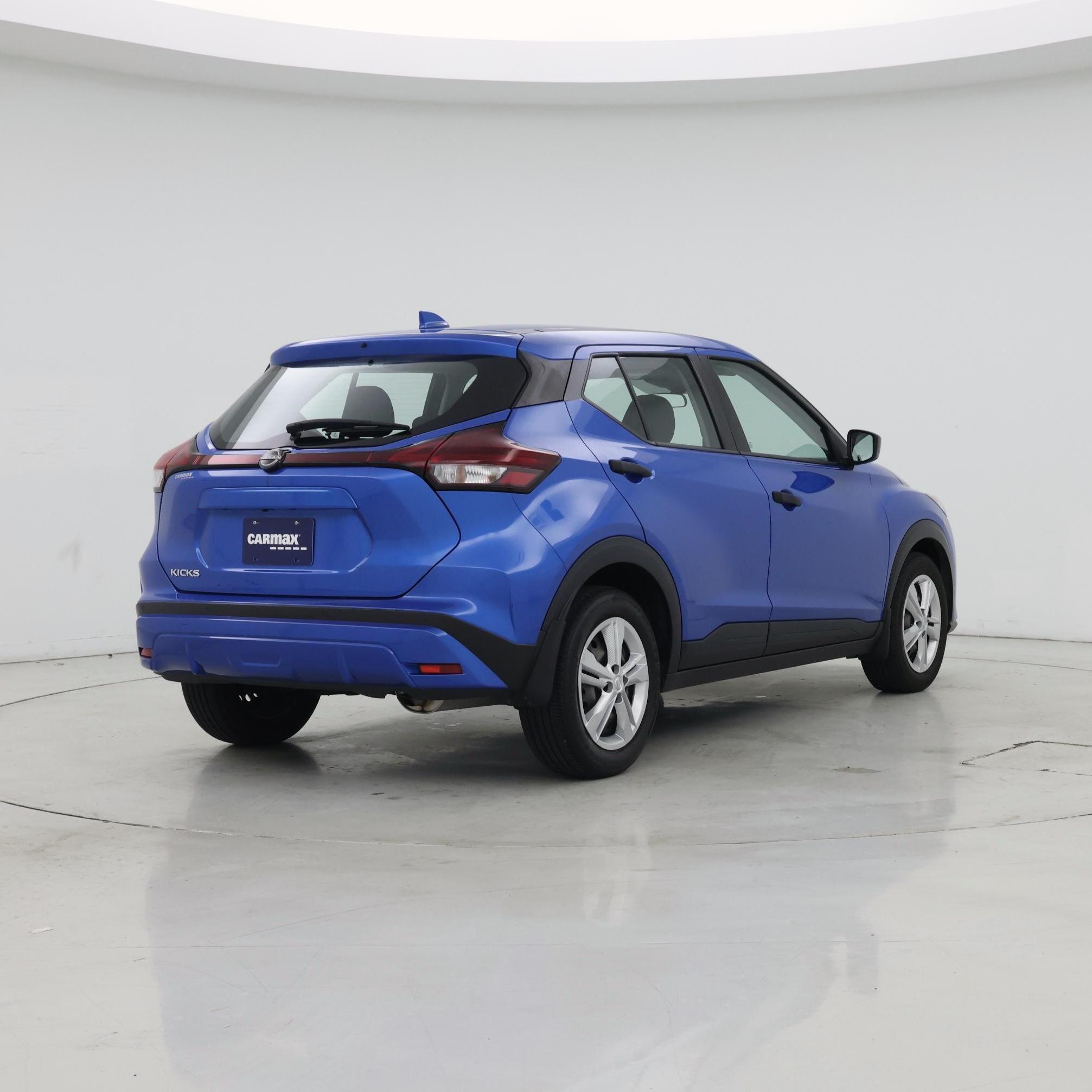 Thumbnail: 2023 Nissan Kicks - 8