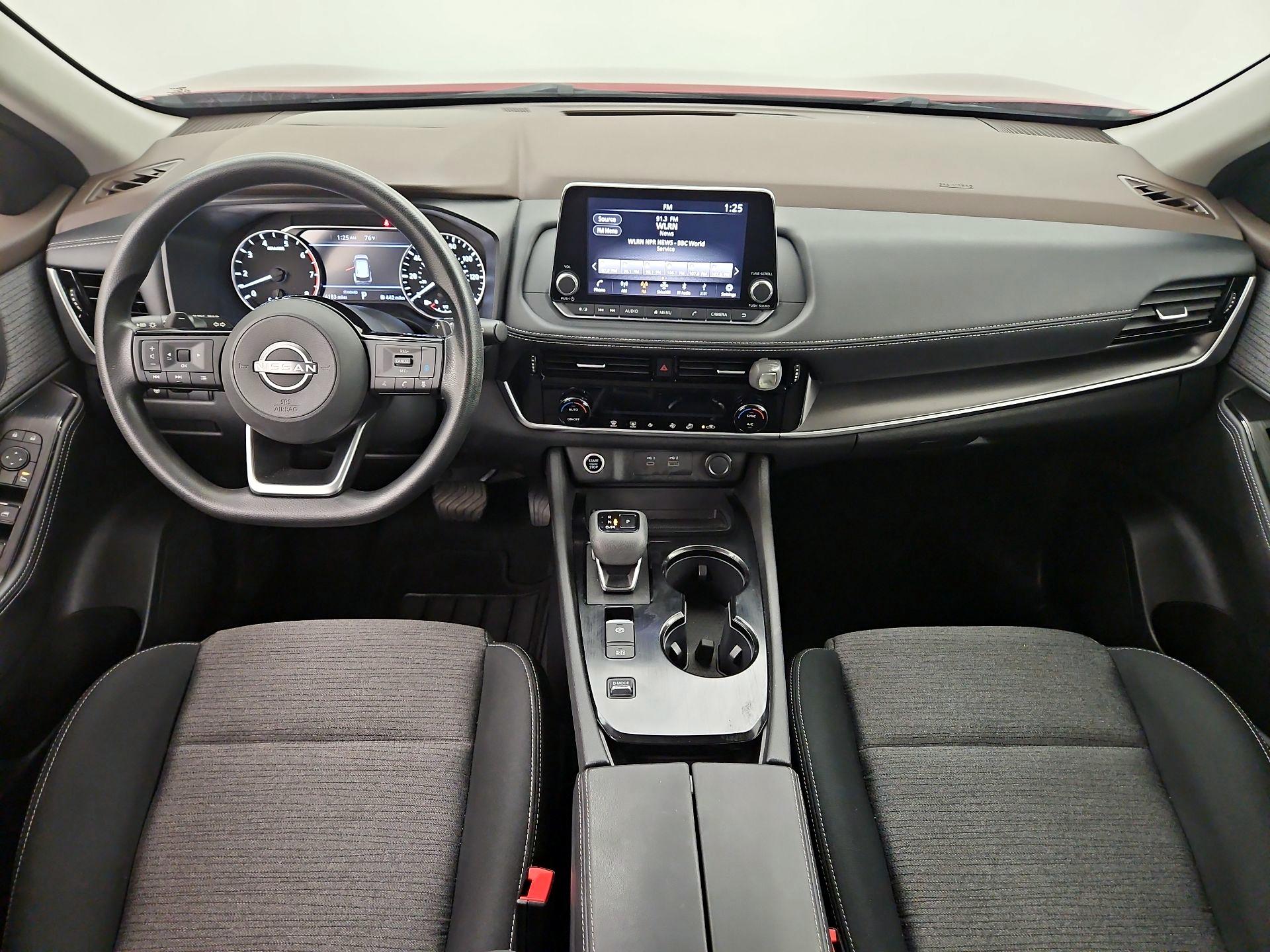Thumbnail: 2022 Nissan Rogue - 9