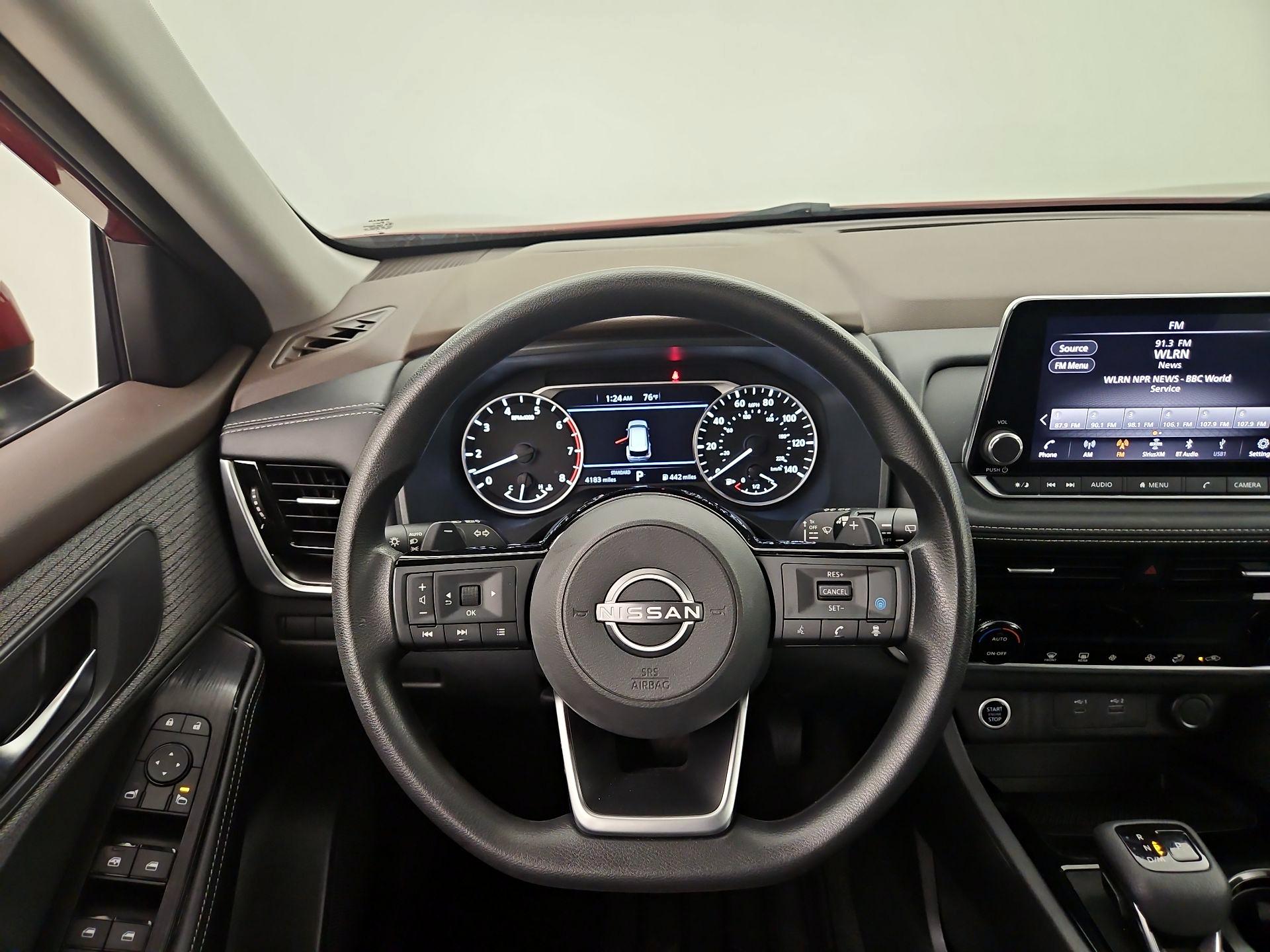 Thumbnail: 2022 Nissan Rogue - 10