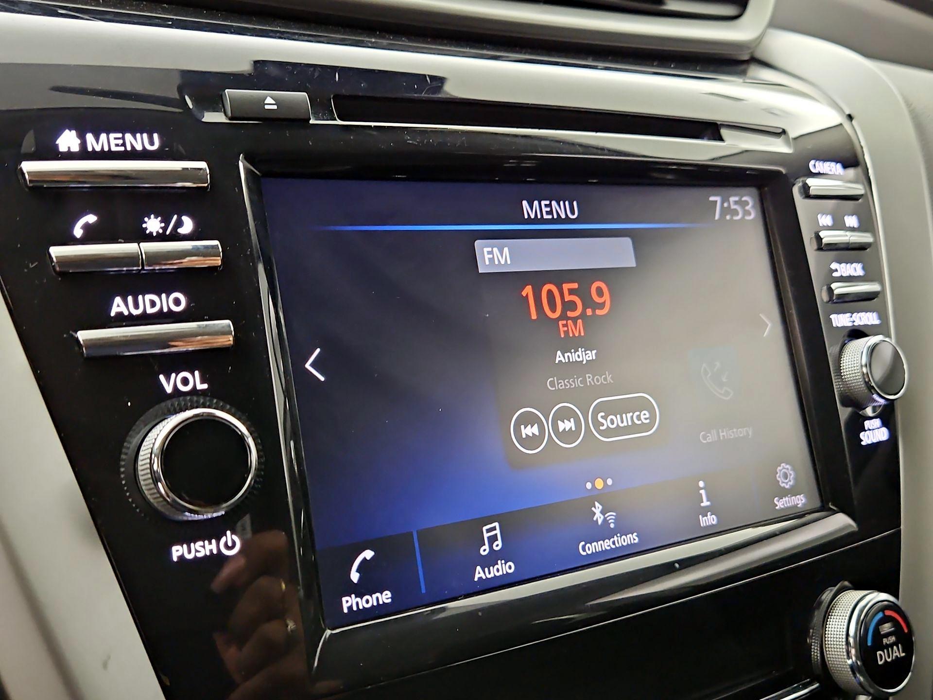 Thumbnail: 2020 Nissan Murano - 15