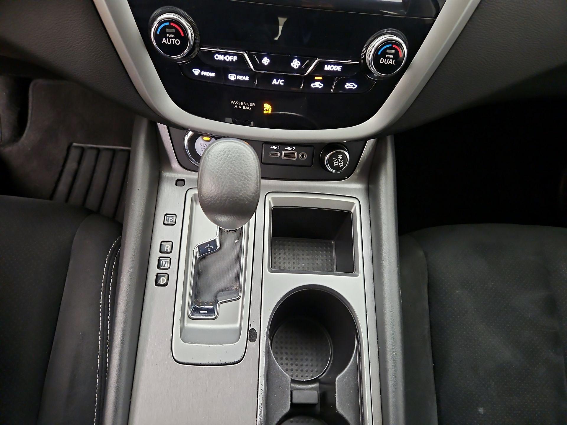 Thumbnail: 2020 Nissan Murano - 17