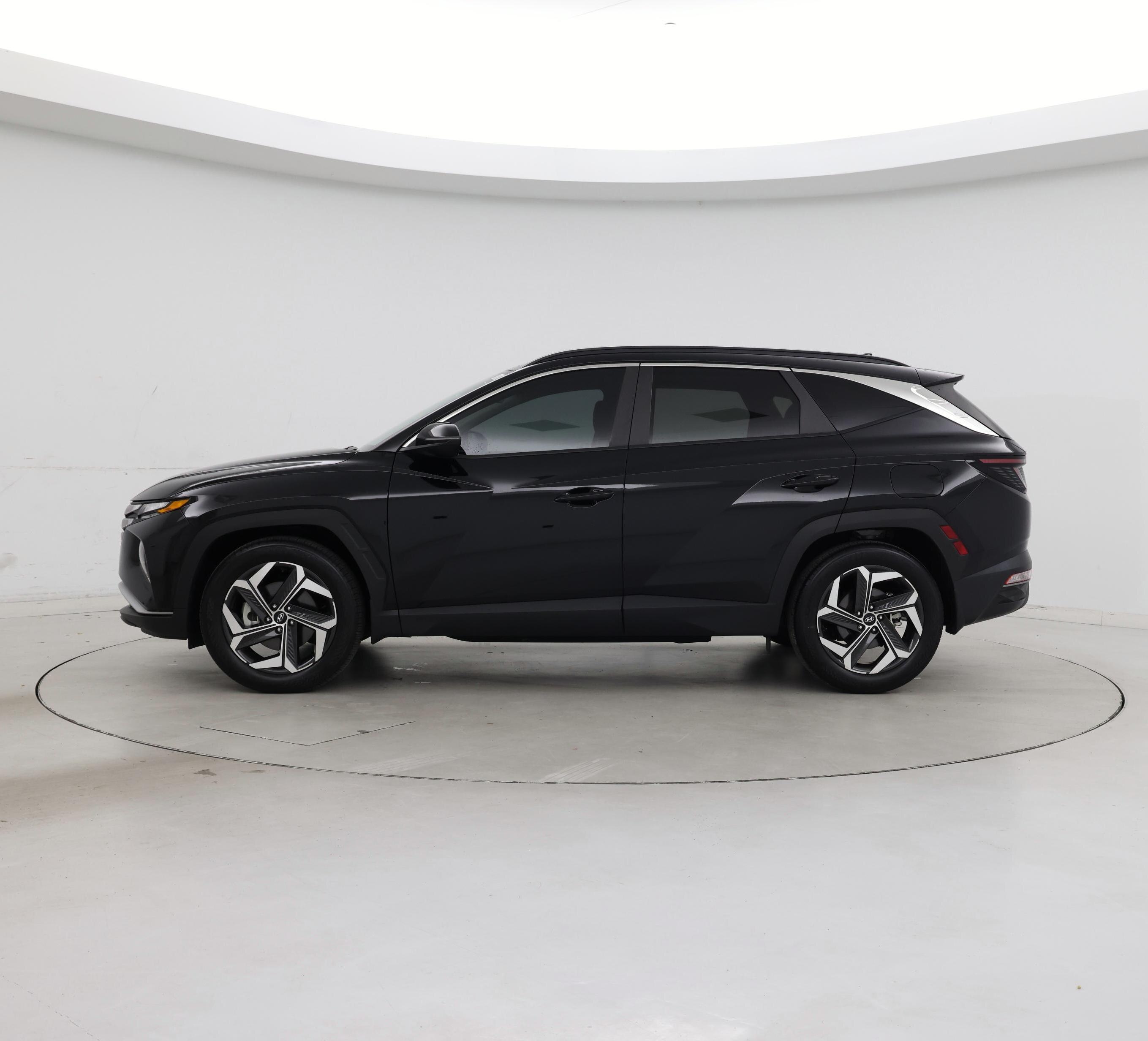 Thumbnail: 2022 Hyundai Tucson - 3