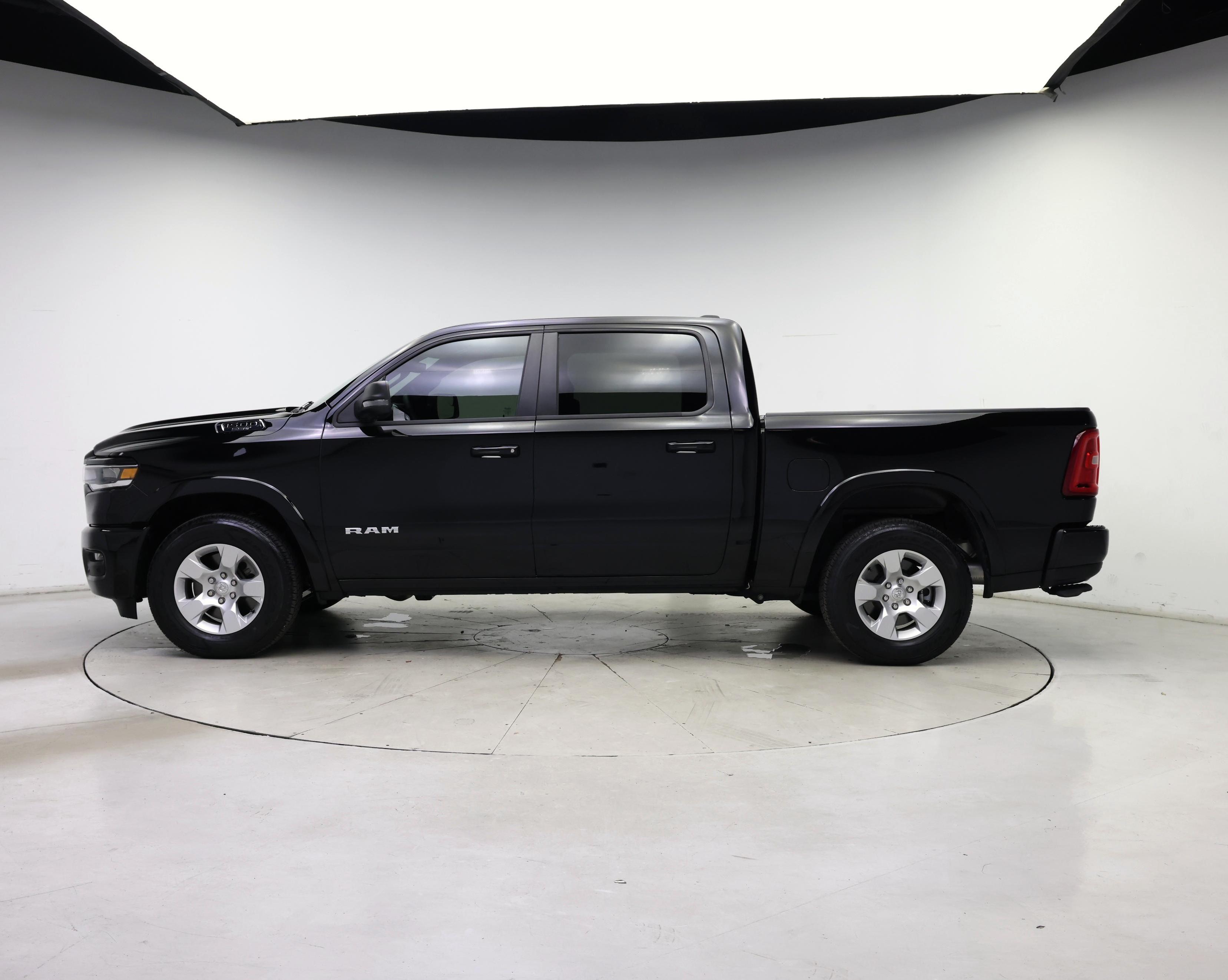Thumbnail: 2025 RAM 1500 - 3