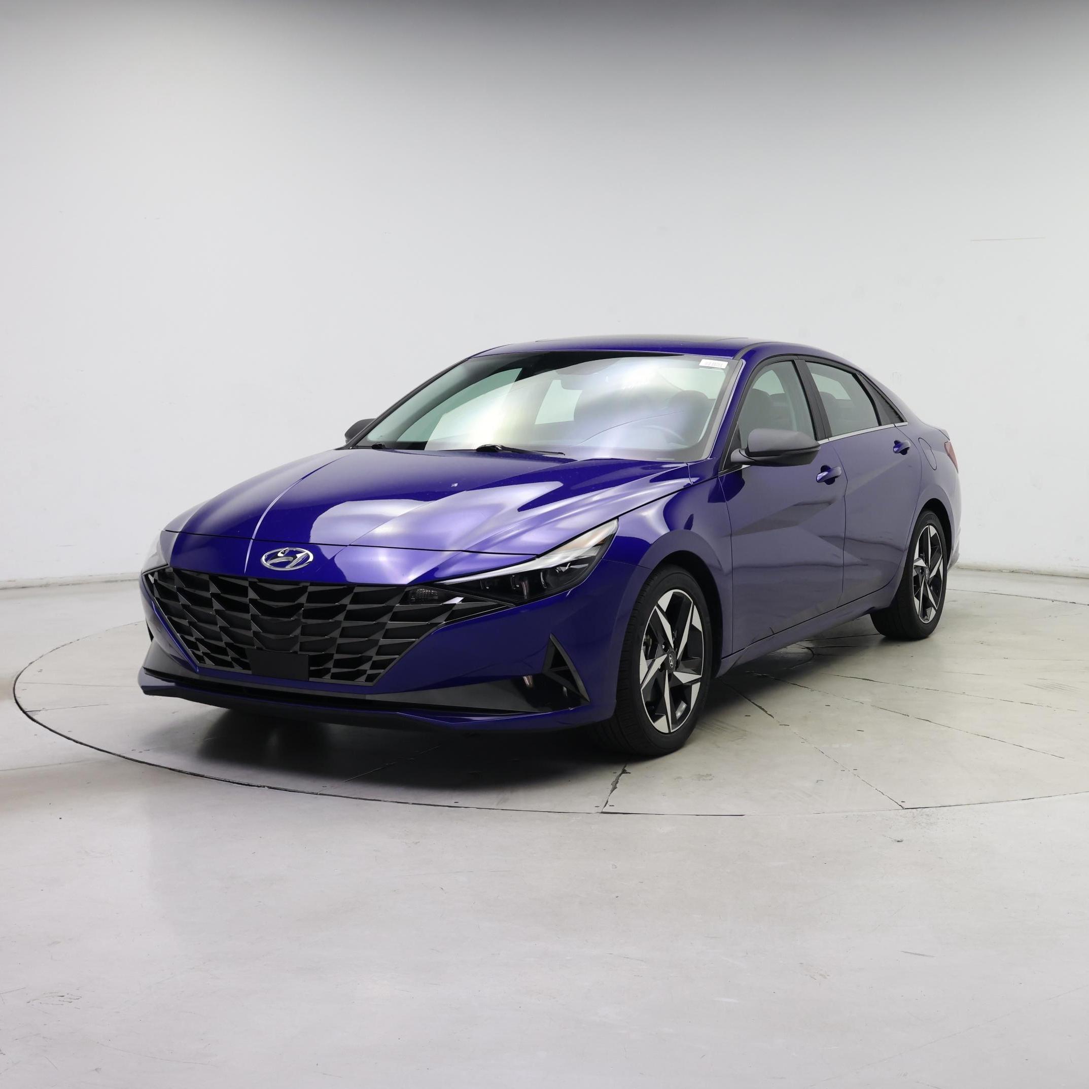 Thumbnail: 2022 Hyundai Elantra - 4