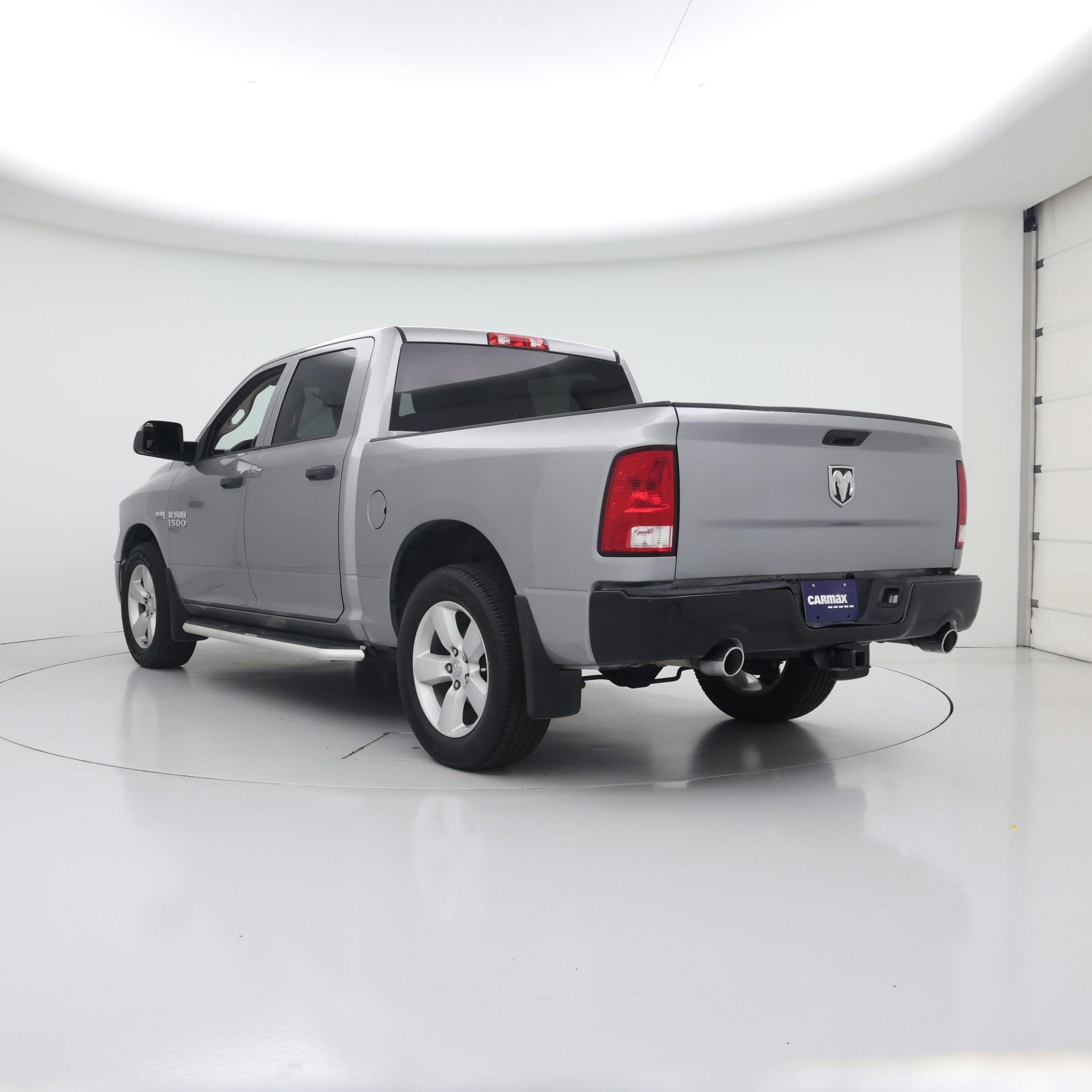 Thumbnail: 2021 RAM 1500 Classic - 2