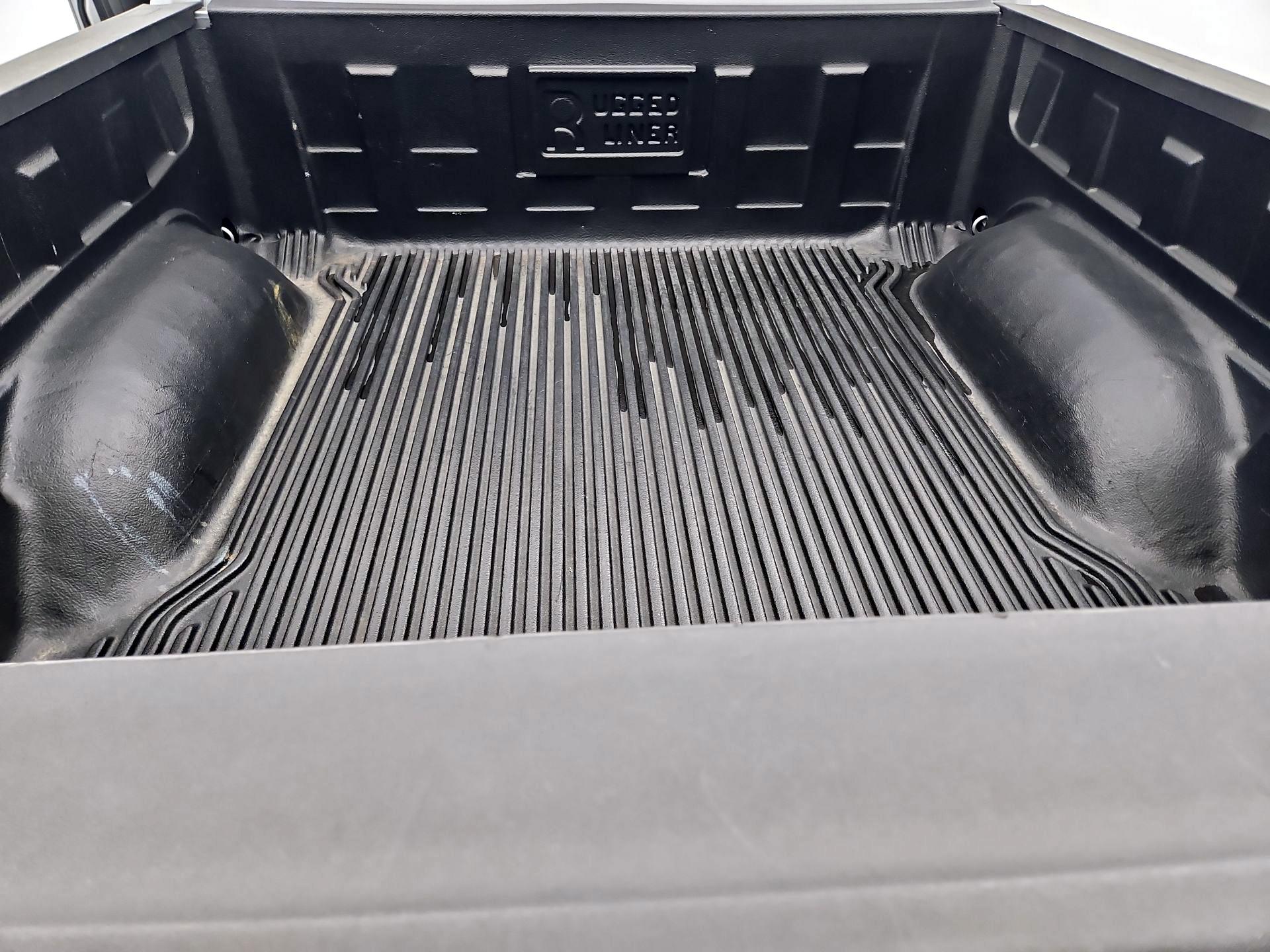 Thumbnail: 2021 RAM 1500 Classic - 20