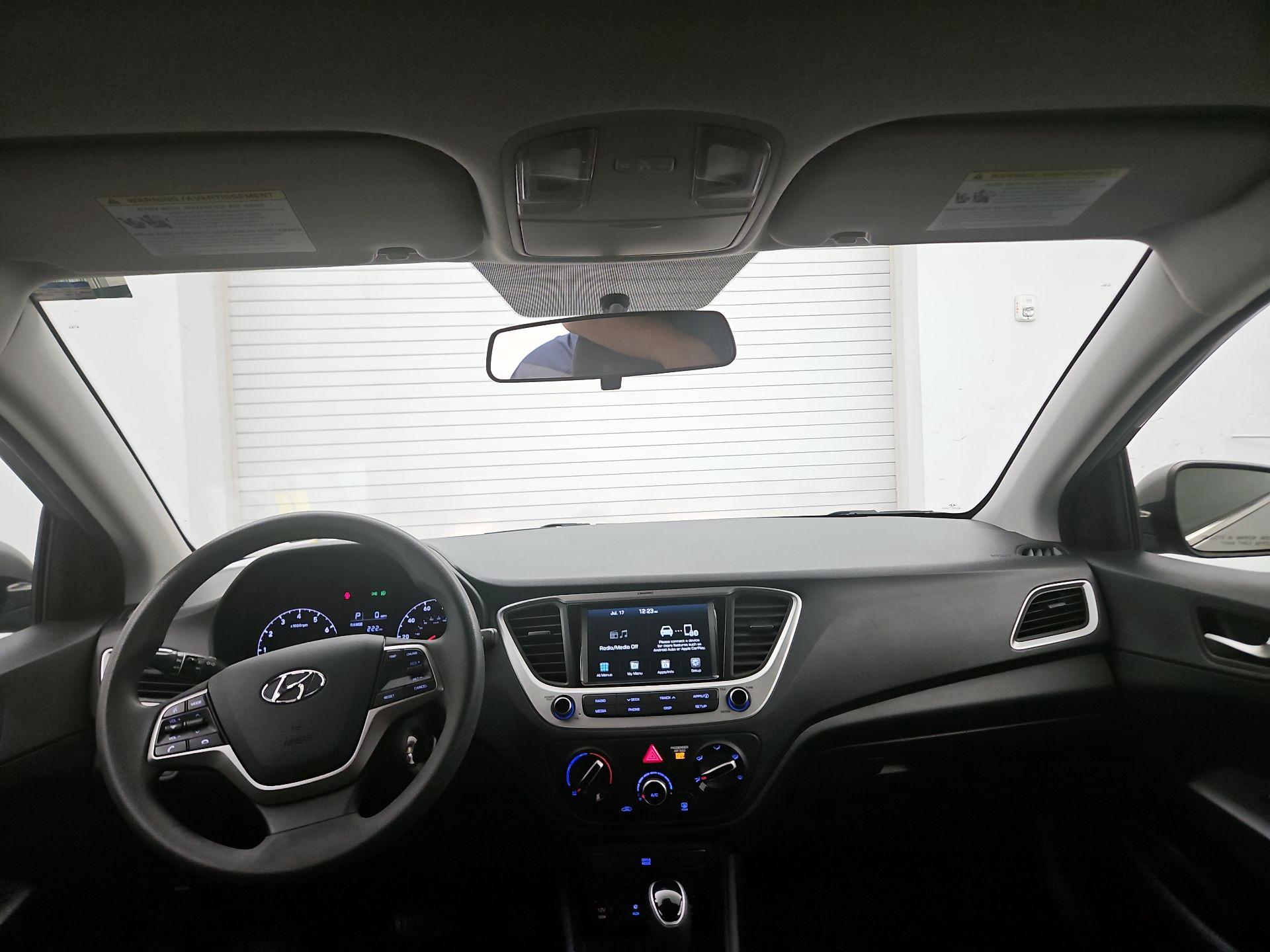 Thumbnail: 2021 Hyundai Accent - 9