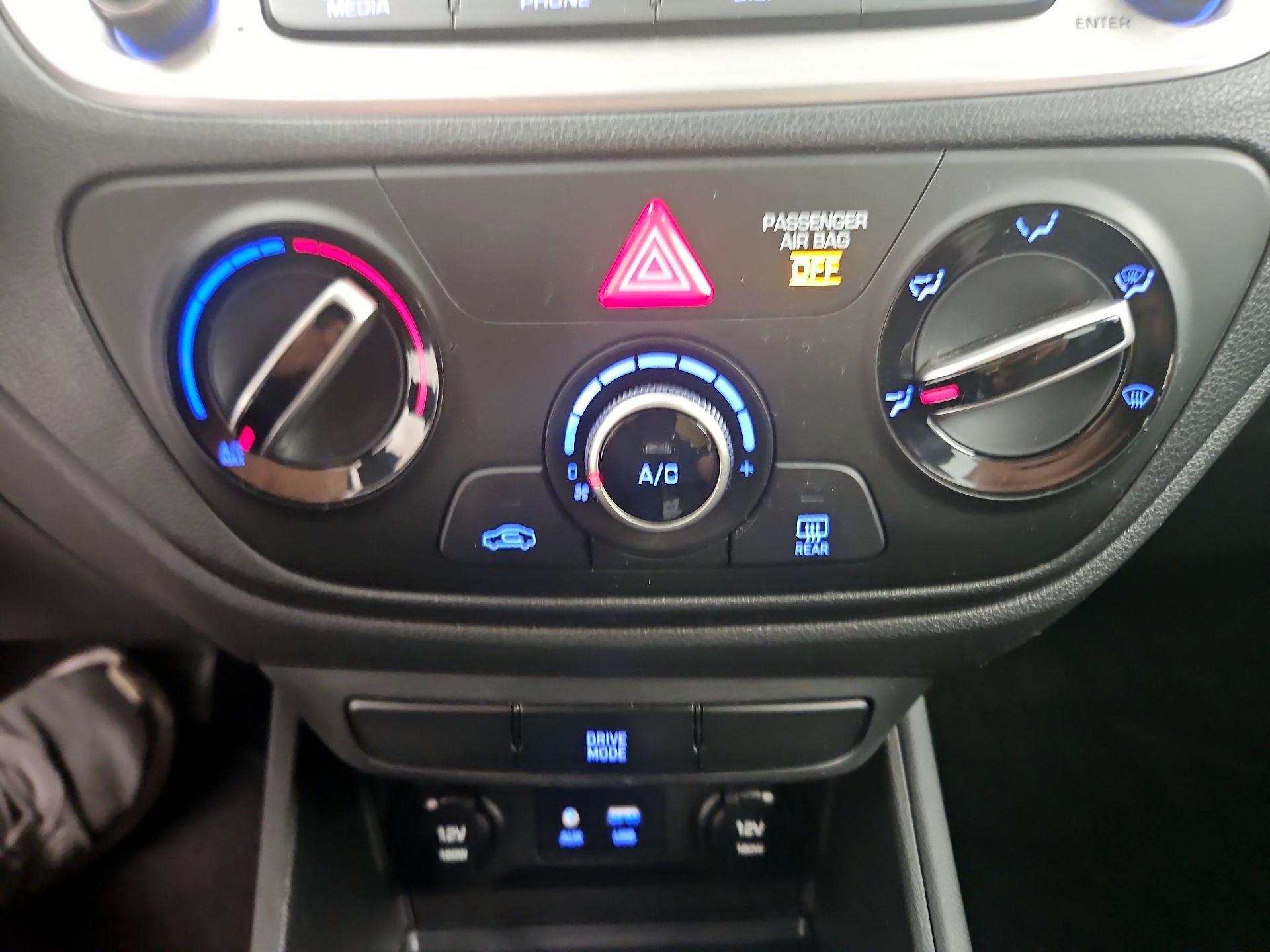 Thumbnail: 2021 Hyundai Accent - 16
