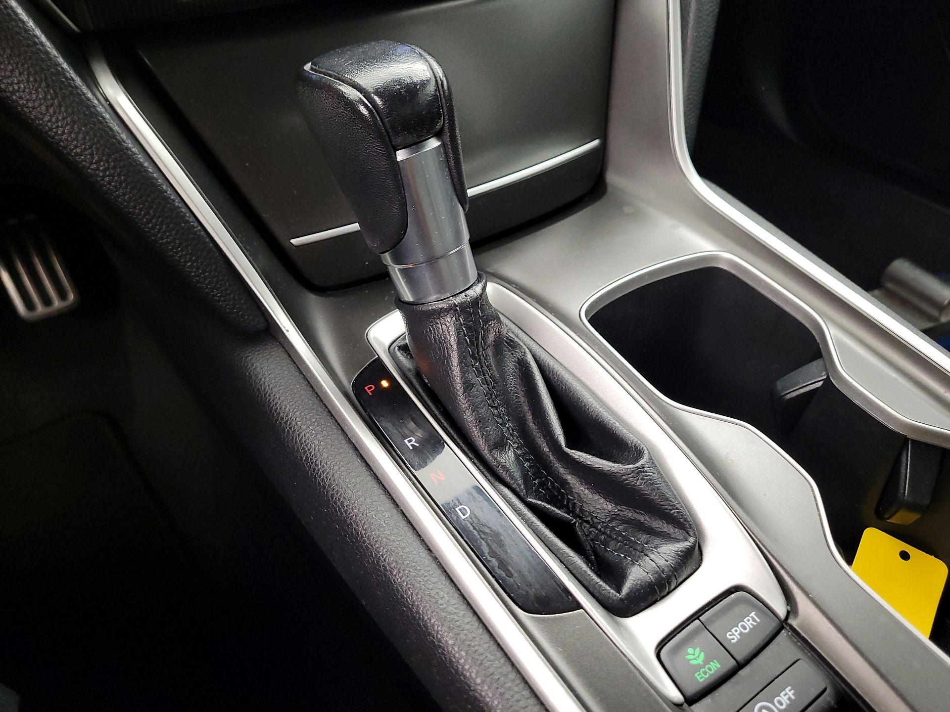 Thumbnail: 2021 Honda Accord - 17