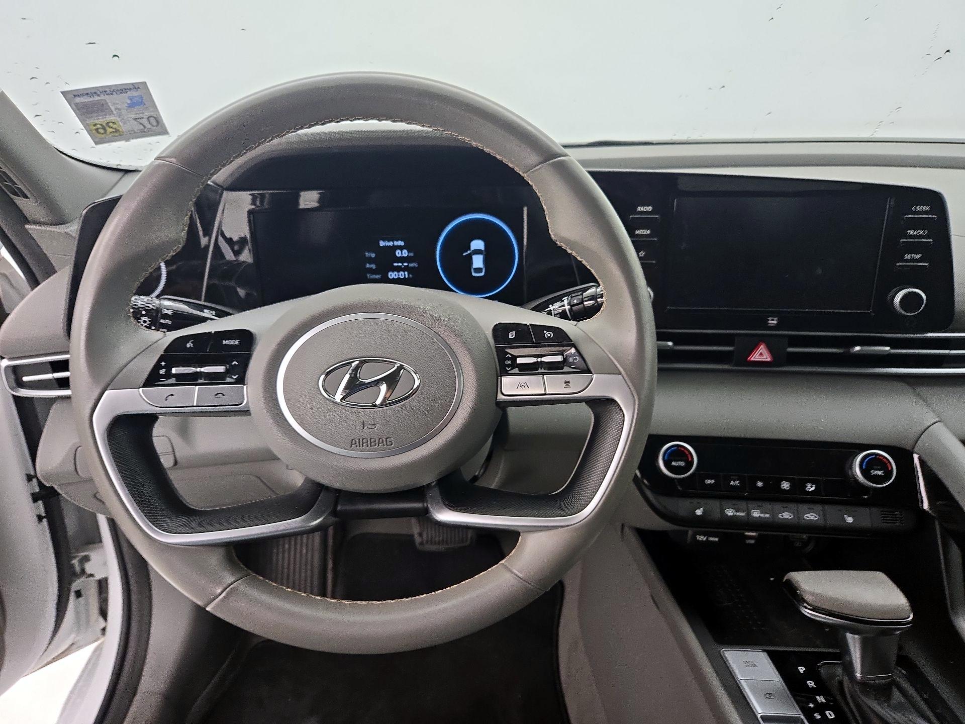 Thumbnail: 2021 Hyundai Elantra - 10