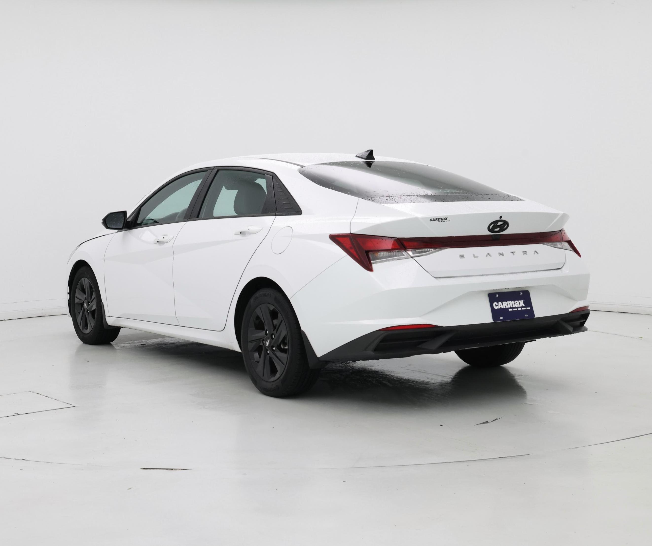 Thumbnail: 2021 Hyundai Elantra - 2