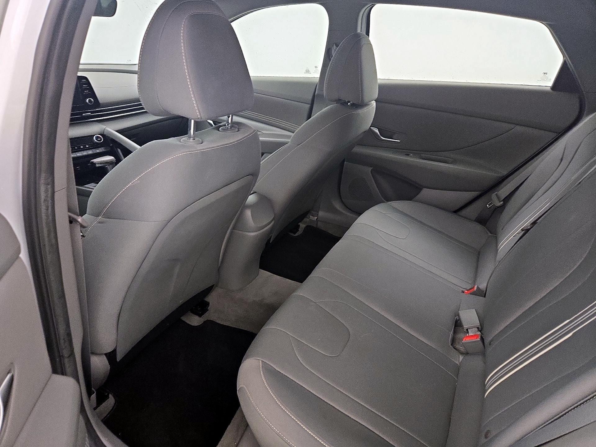 Thumbnail: 2021 Hyundai Elantra - 19