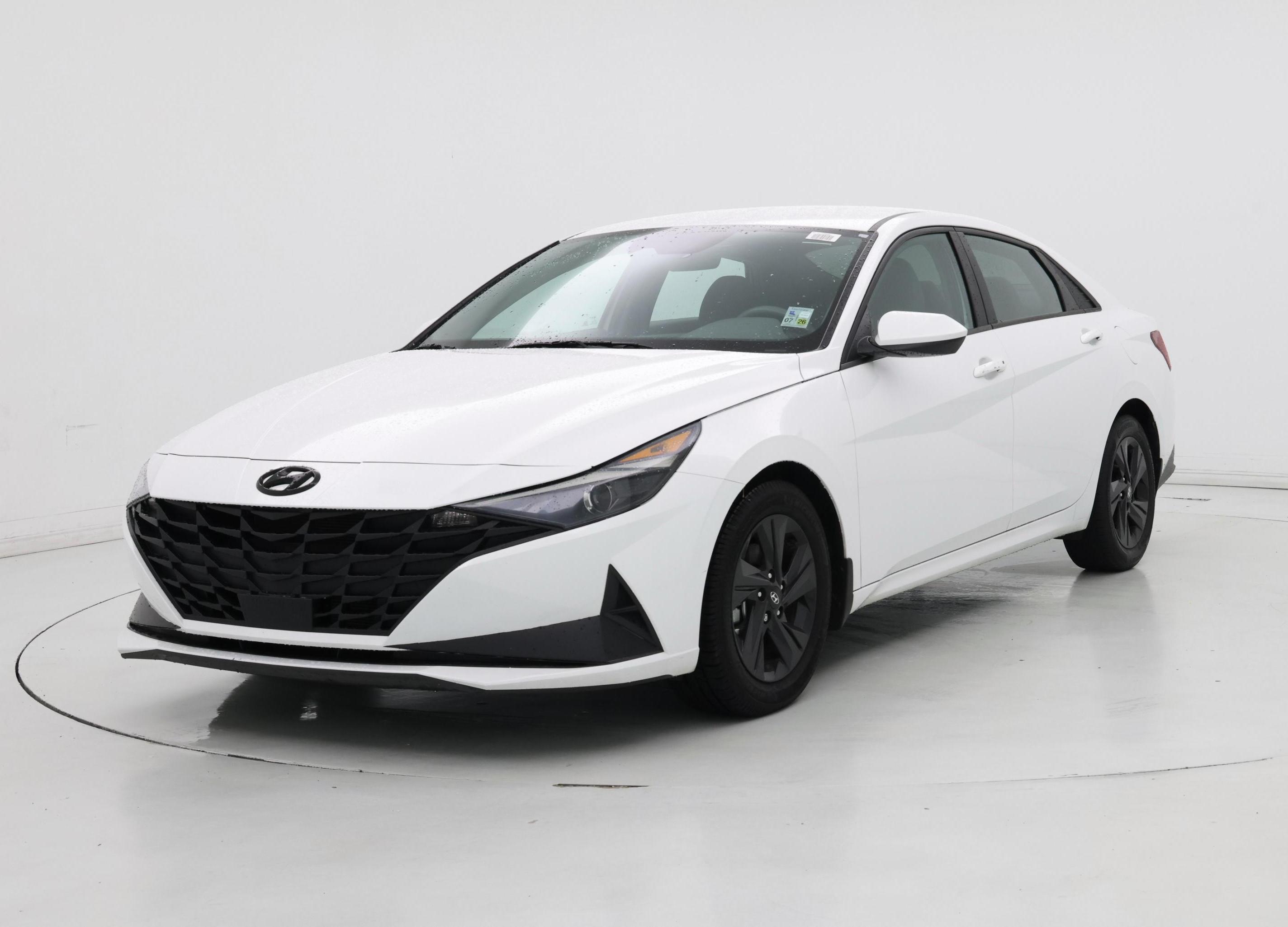 Thumbnail: 2021 Hyundai Elantra - 4