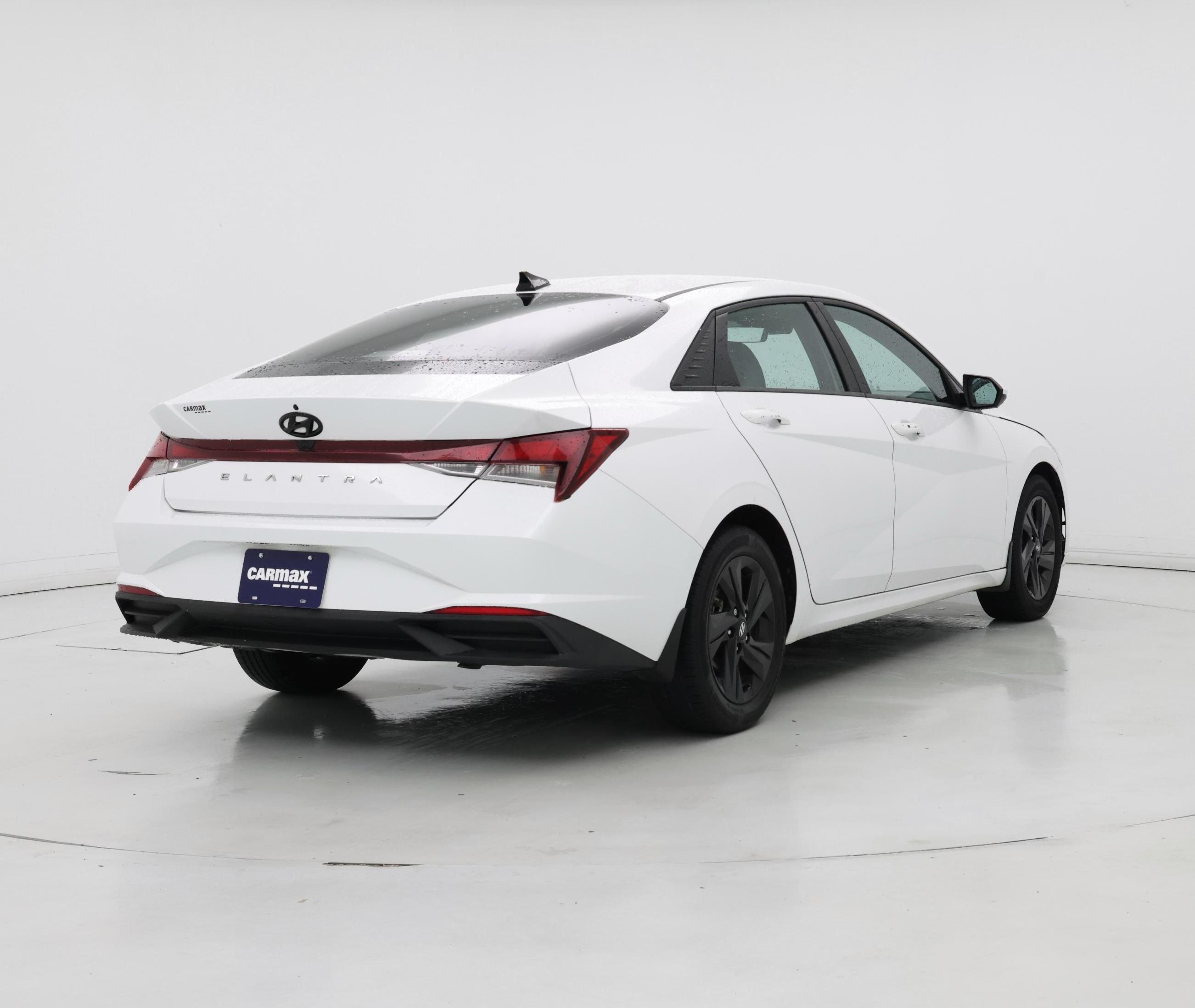 Thumbnail: 2021 Hyundai Elantra - 8
