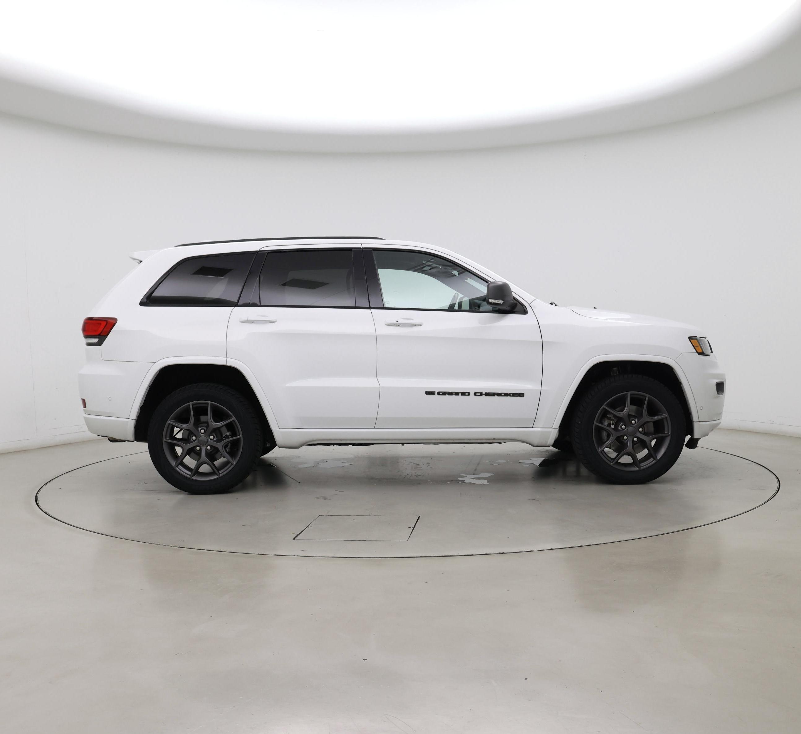 Thumbnail: 2021 Jeep Grand Cherokee - 7