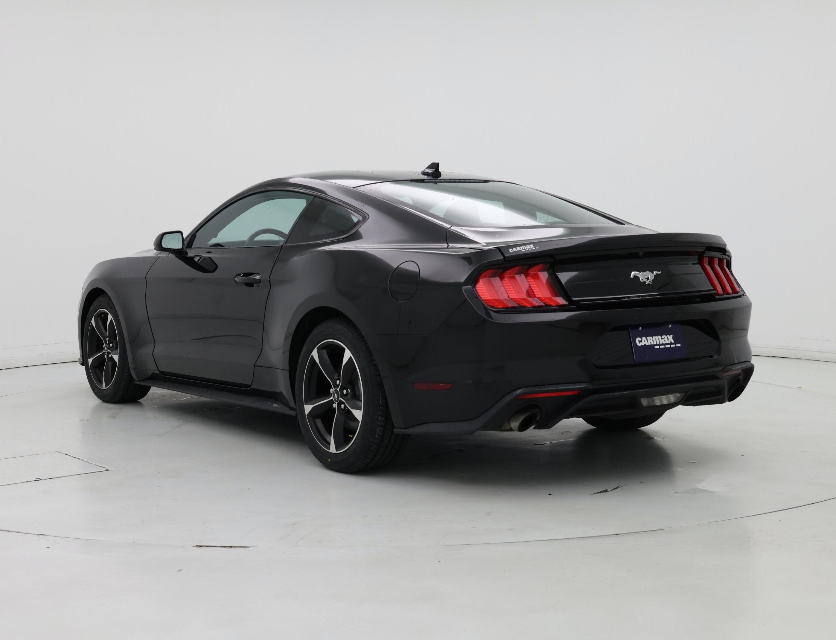Thumbnail: 2022 Ford Mustang - 2