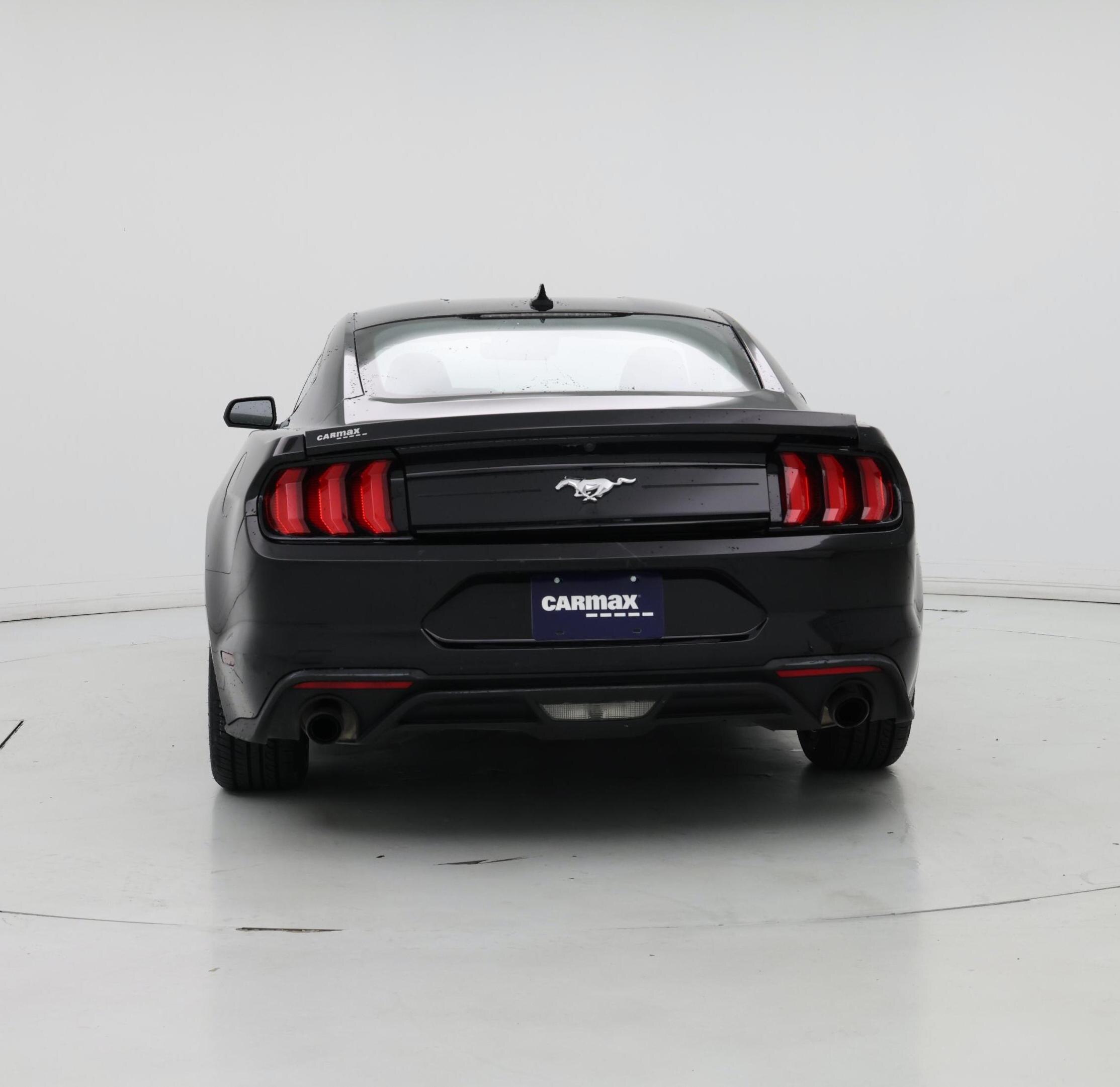 Thumbnail: 2022 Ford Mustang - 6