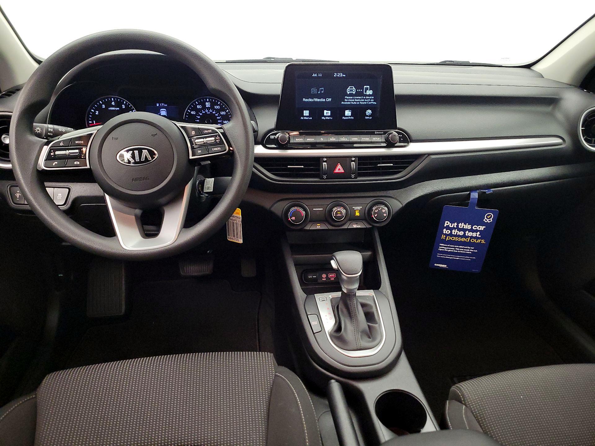 Thumbnail: 2021 Kia Forte - 9