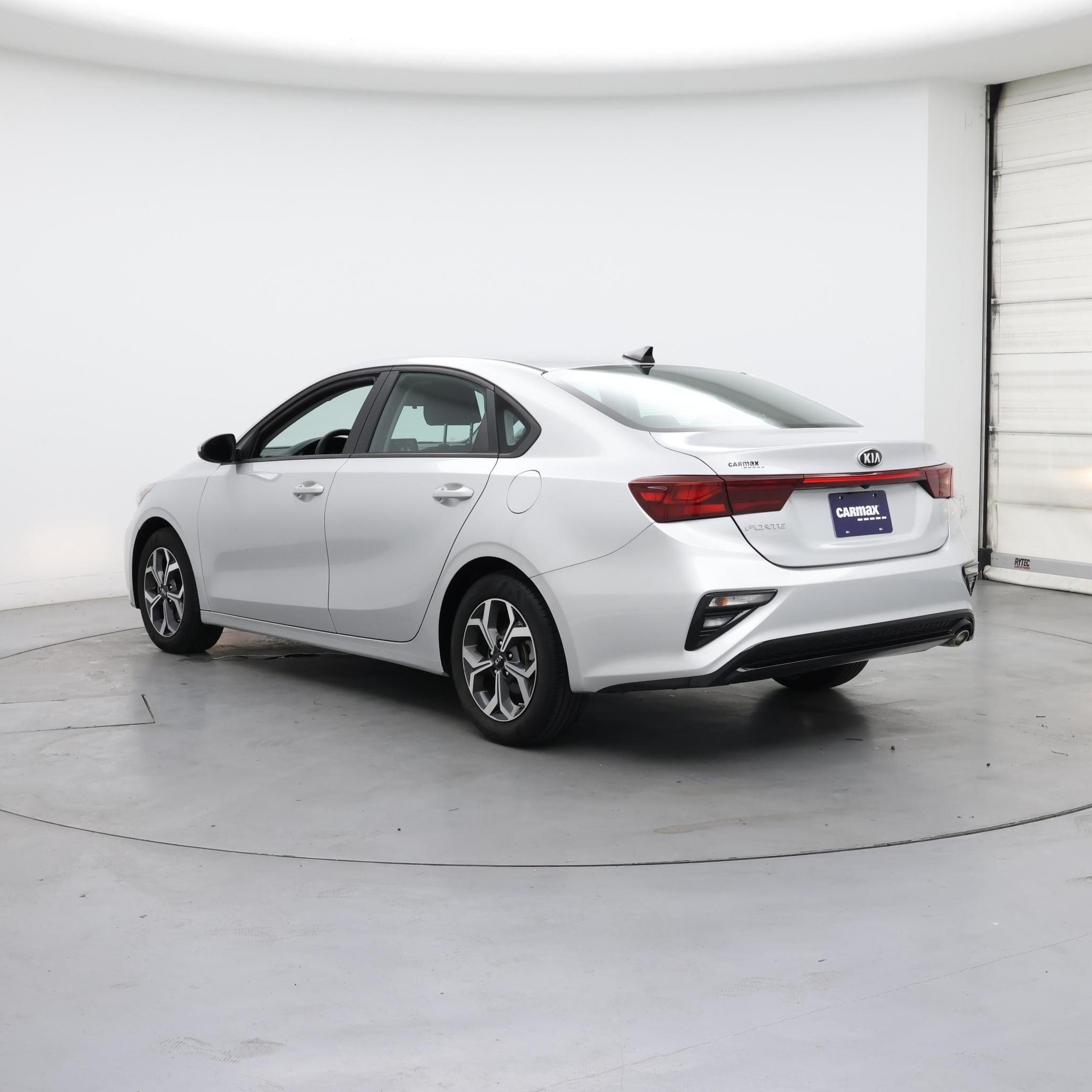 Thumbnail: 2021 Kia Forte - 2