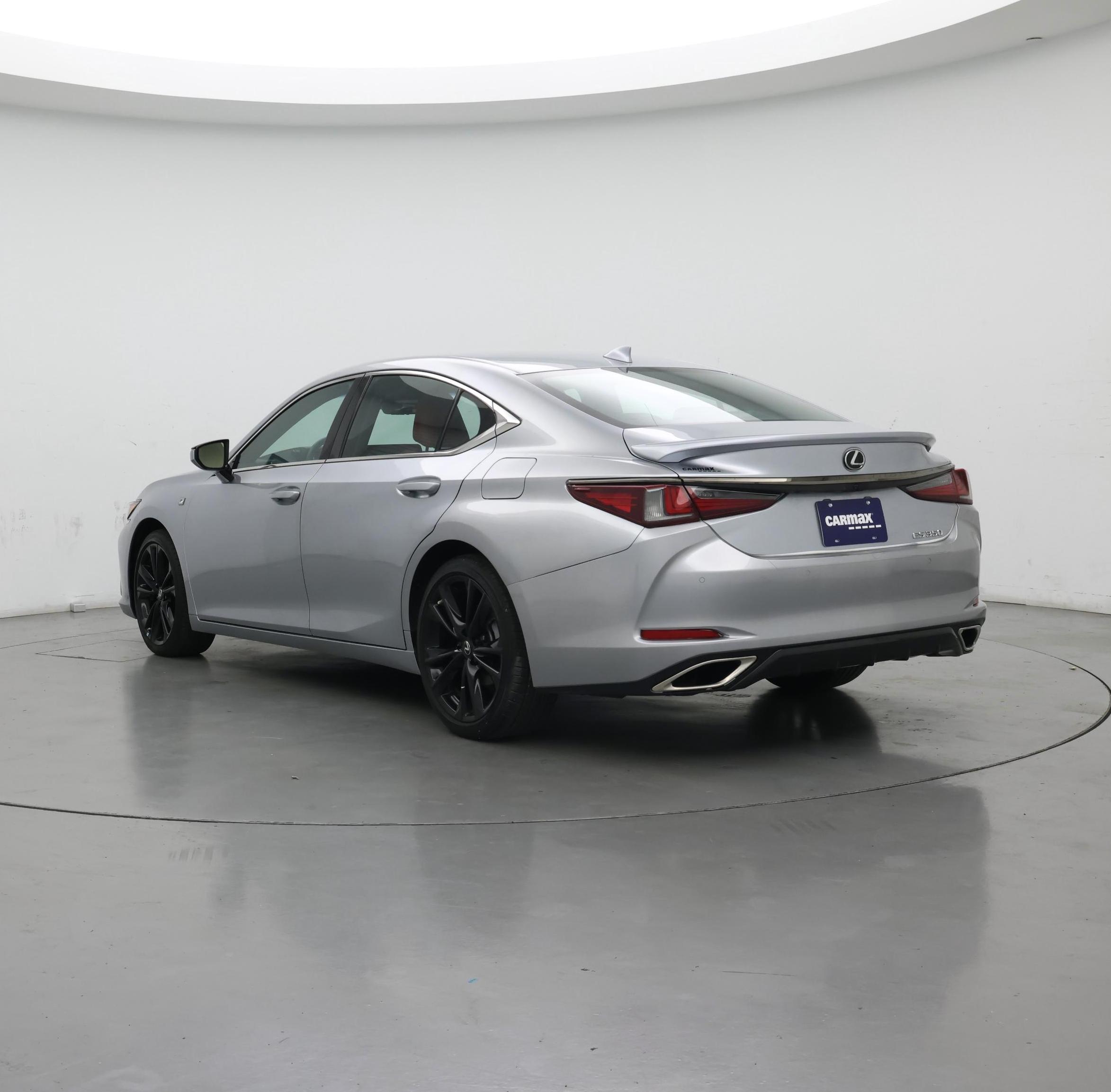 Thumbnail: 2022 Lexus ES - 2