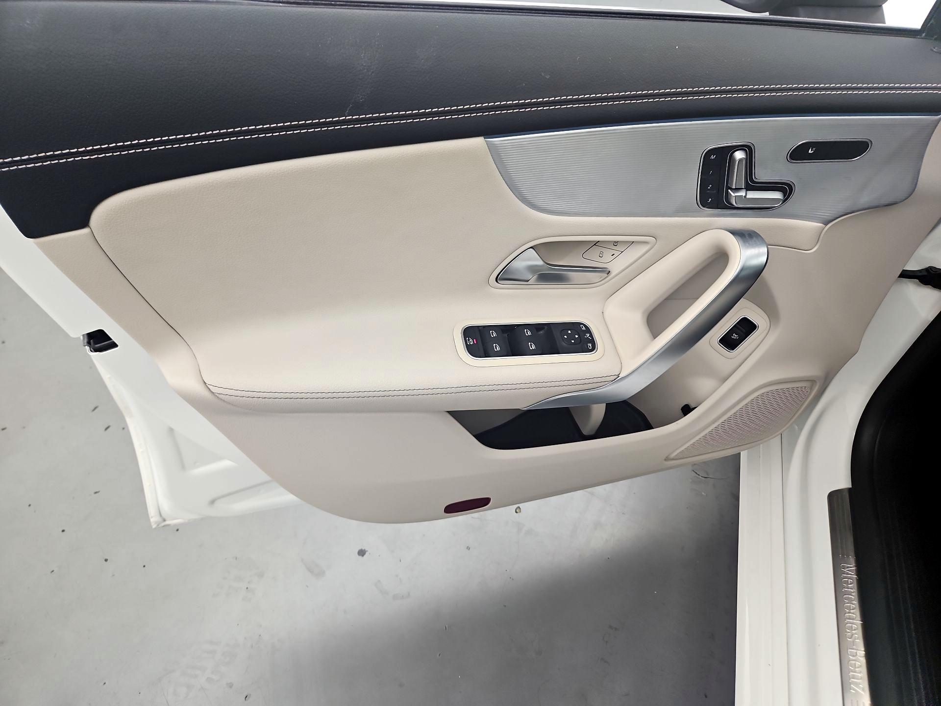 Thumbnail: 2020 Mercedes-Benz CLA - 12