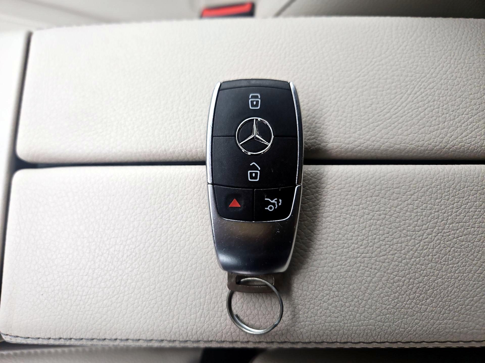 Thumbnail: 2020 Mercedes-Benz CLA - 20