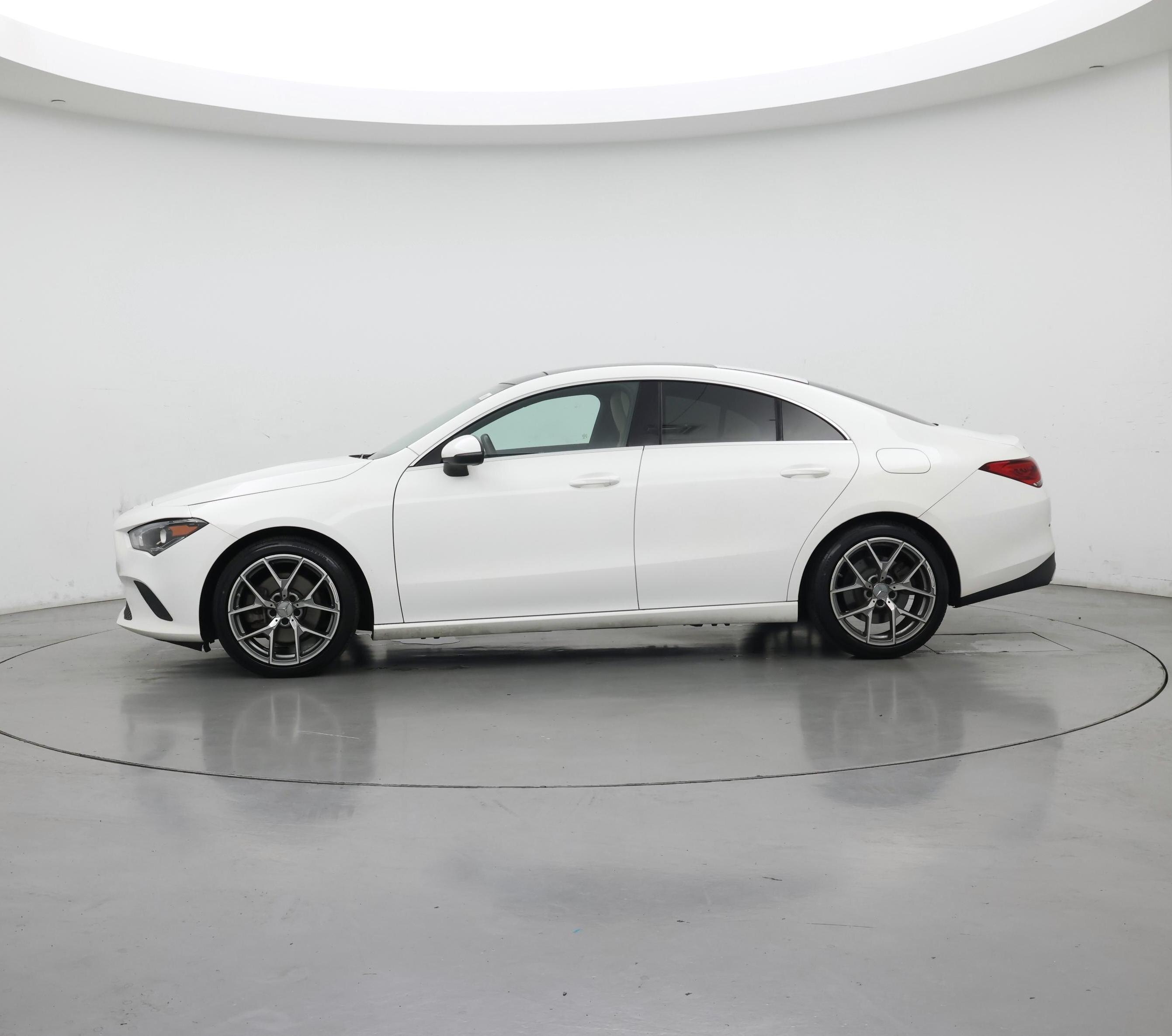 Thumbnail: 2020 Mercedes-Benz CLA - 3