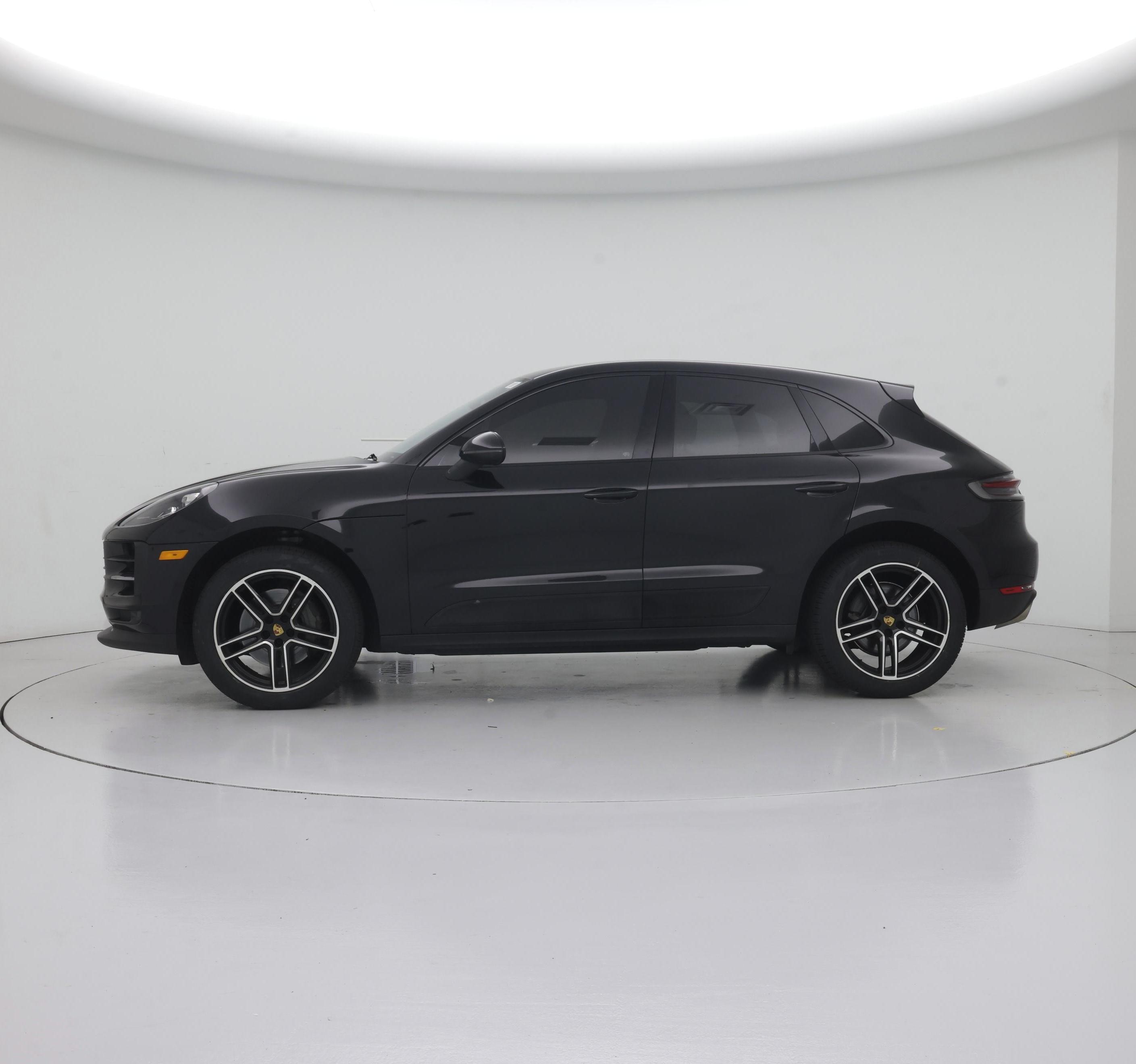 Thumbnail: 2020 Porsche Macan - 3