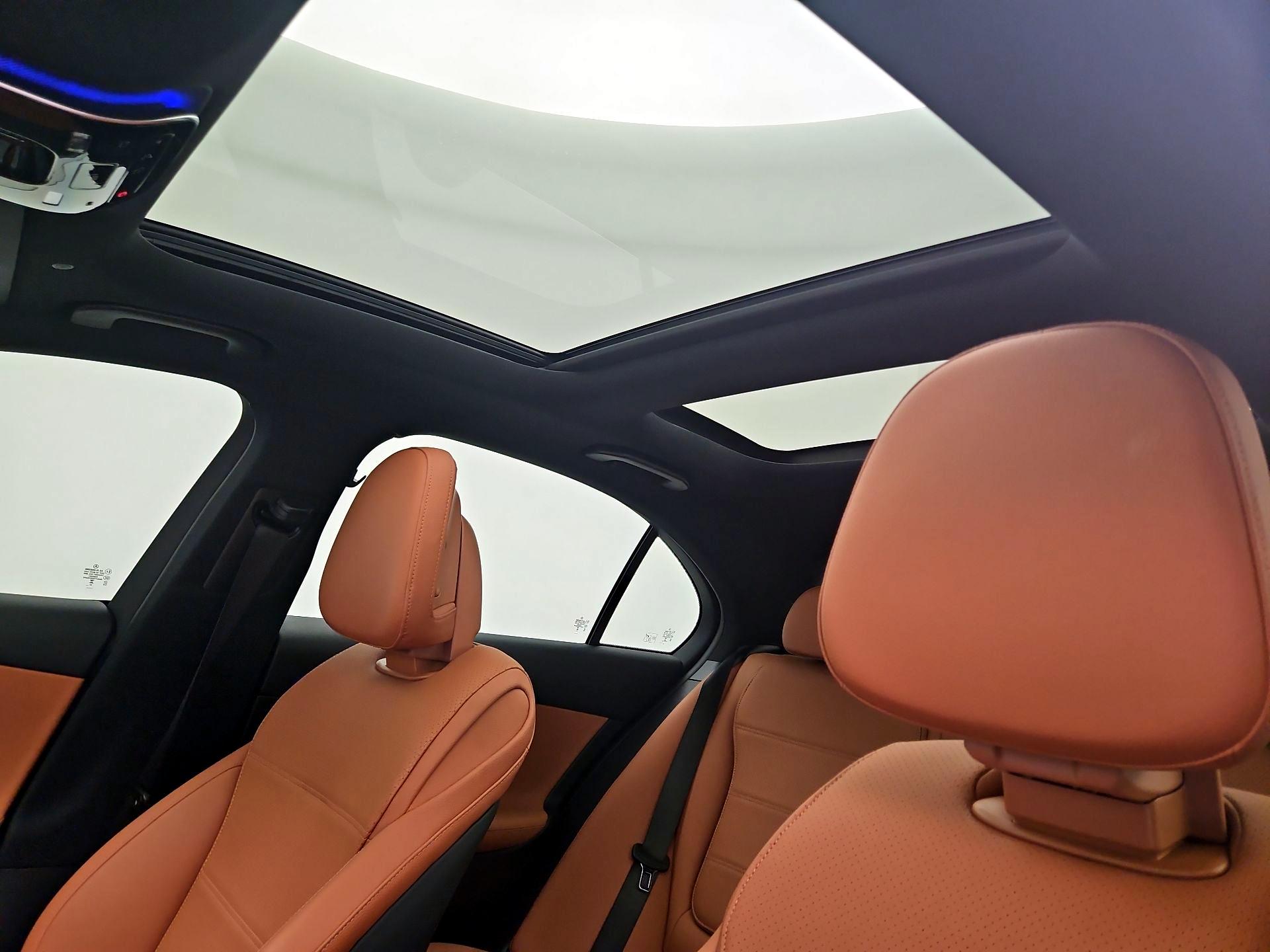 Thumbnail: 2023 Mercedes-Benz C-Class - 19
