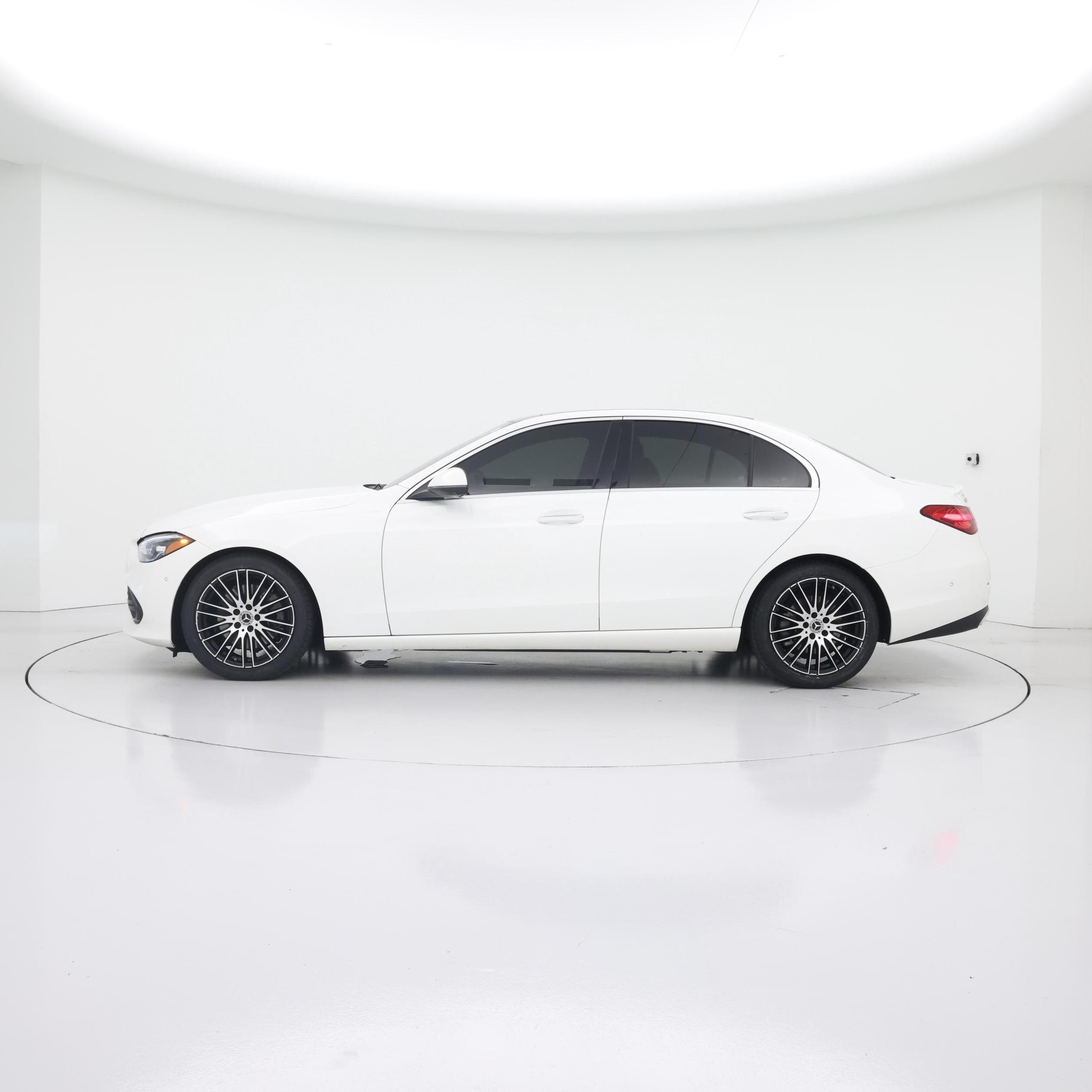 Thumbnail: 2023 Mercedes-Benz C-Class - 3